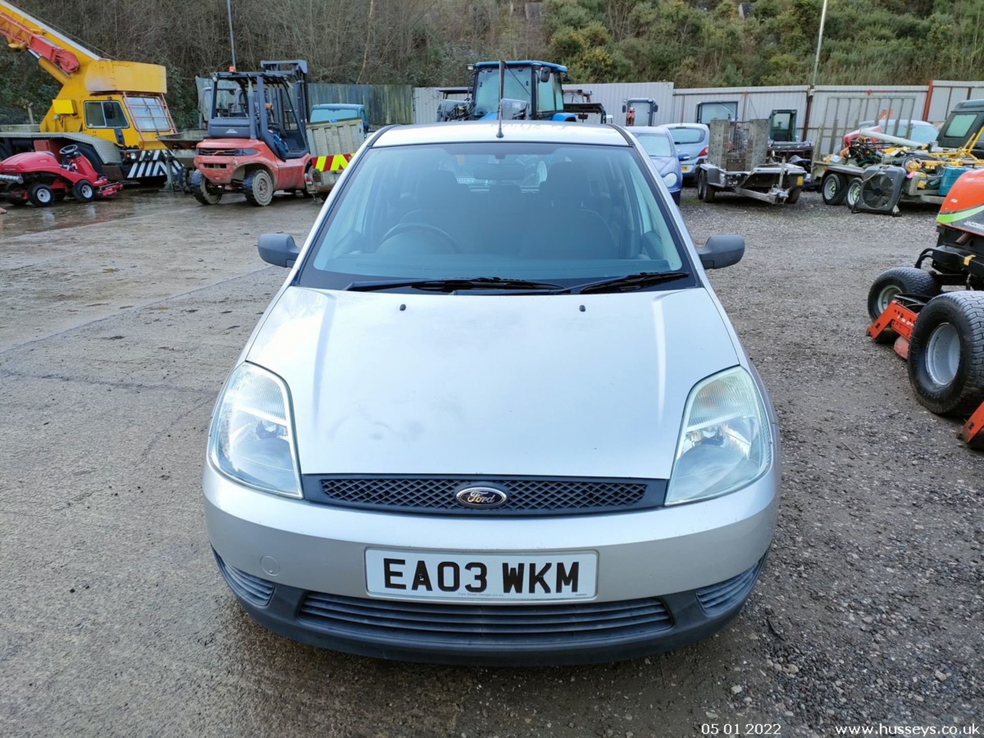 03/03 FORD FIESTA LX - 1242cc 5dr Hatchback (Silver, 60k) - Image 7 of 49