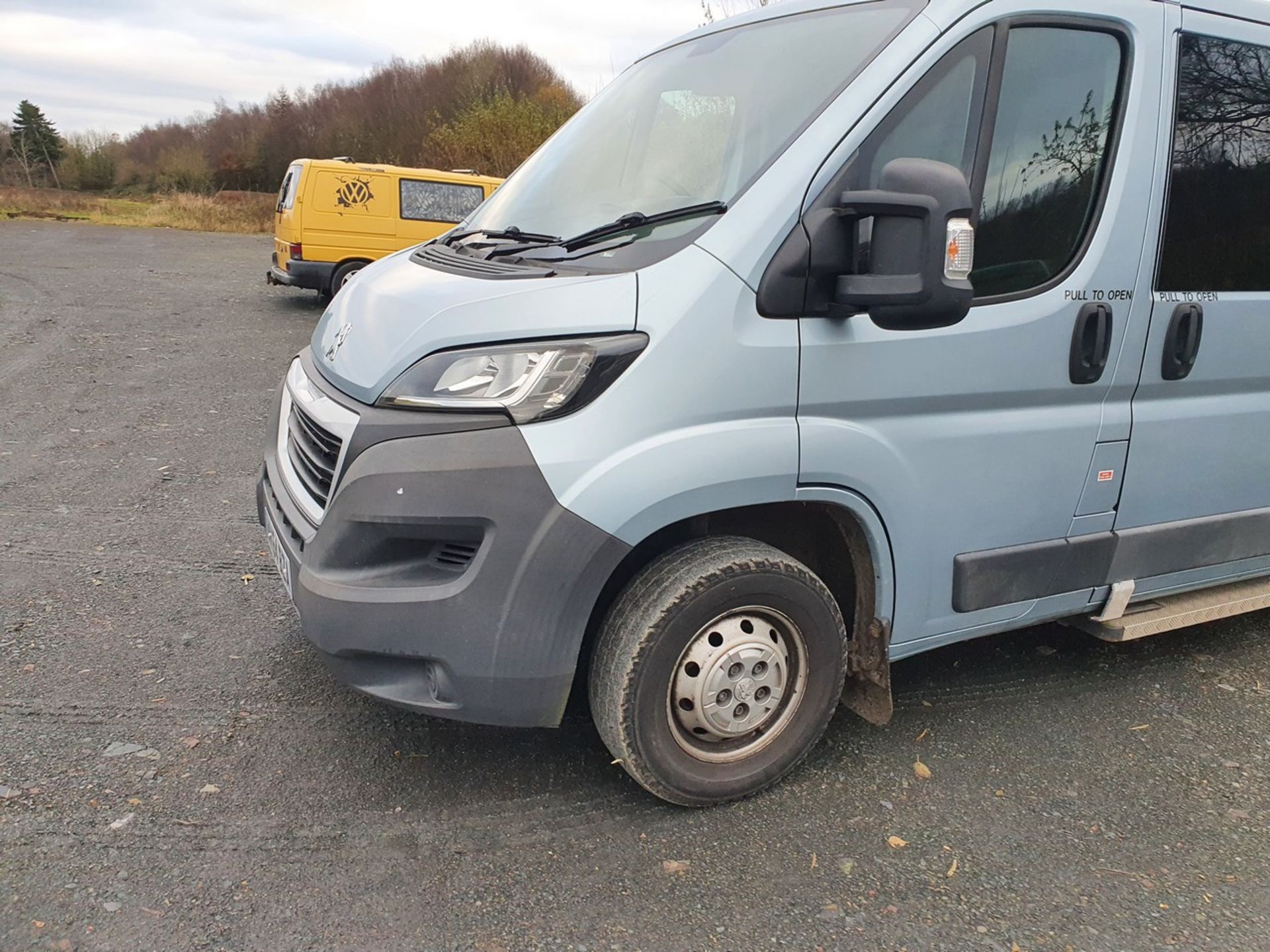 15/64 PEUGEOT BOXER 333 L1H1 HDI - 2198cc 5dr Minibus (Blue, 9k) - Image 23 of 36