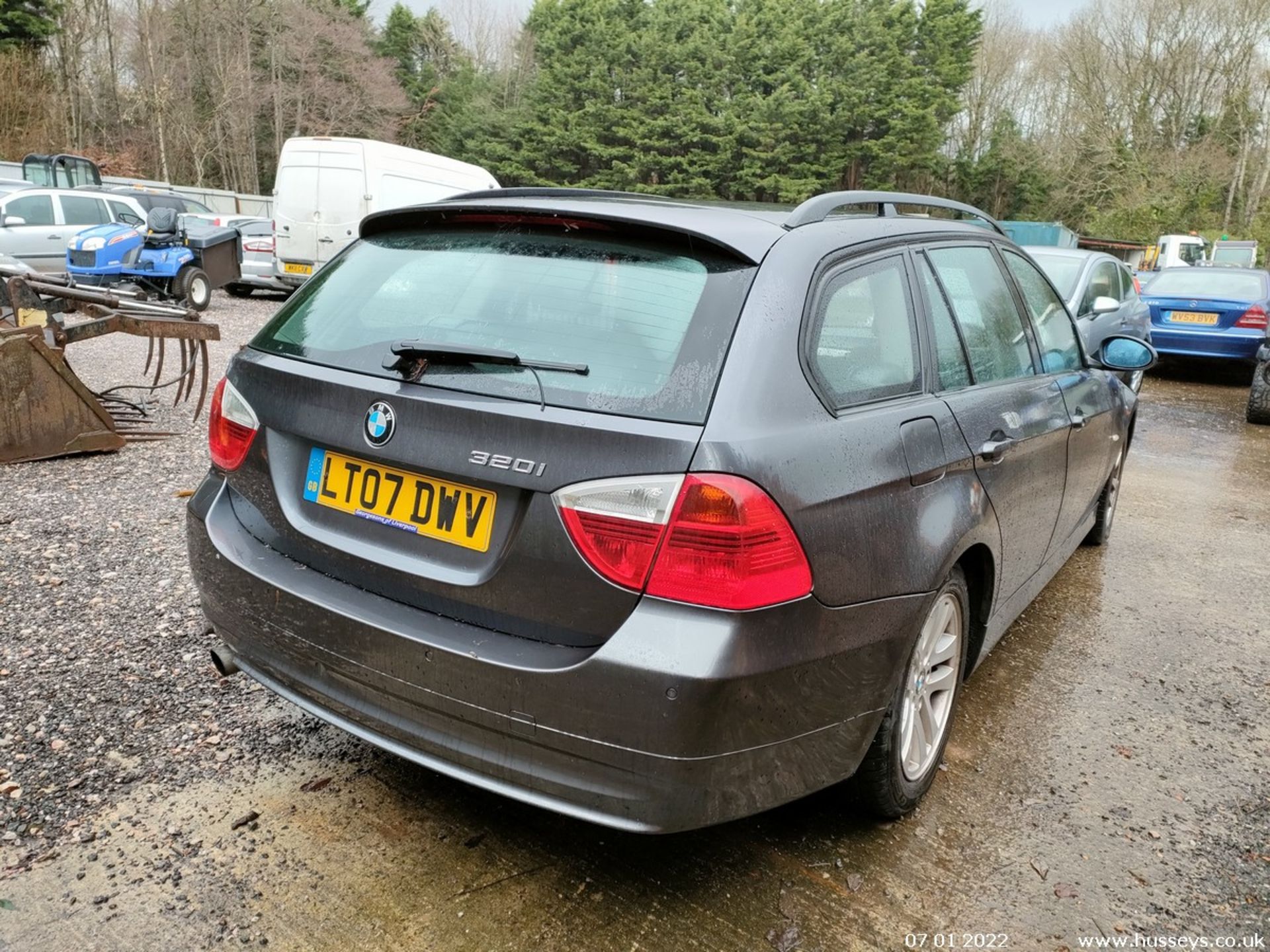 07/07 BMW 320I SE TOURING - 1995cc 5dr Estate (Grey, 129k) - Image 15 of 25