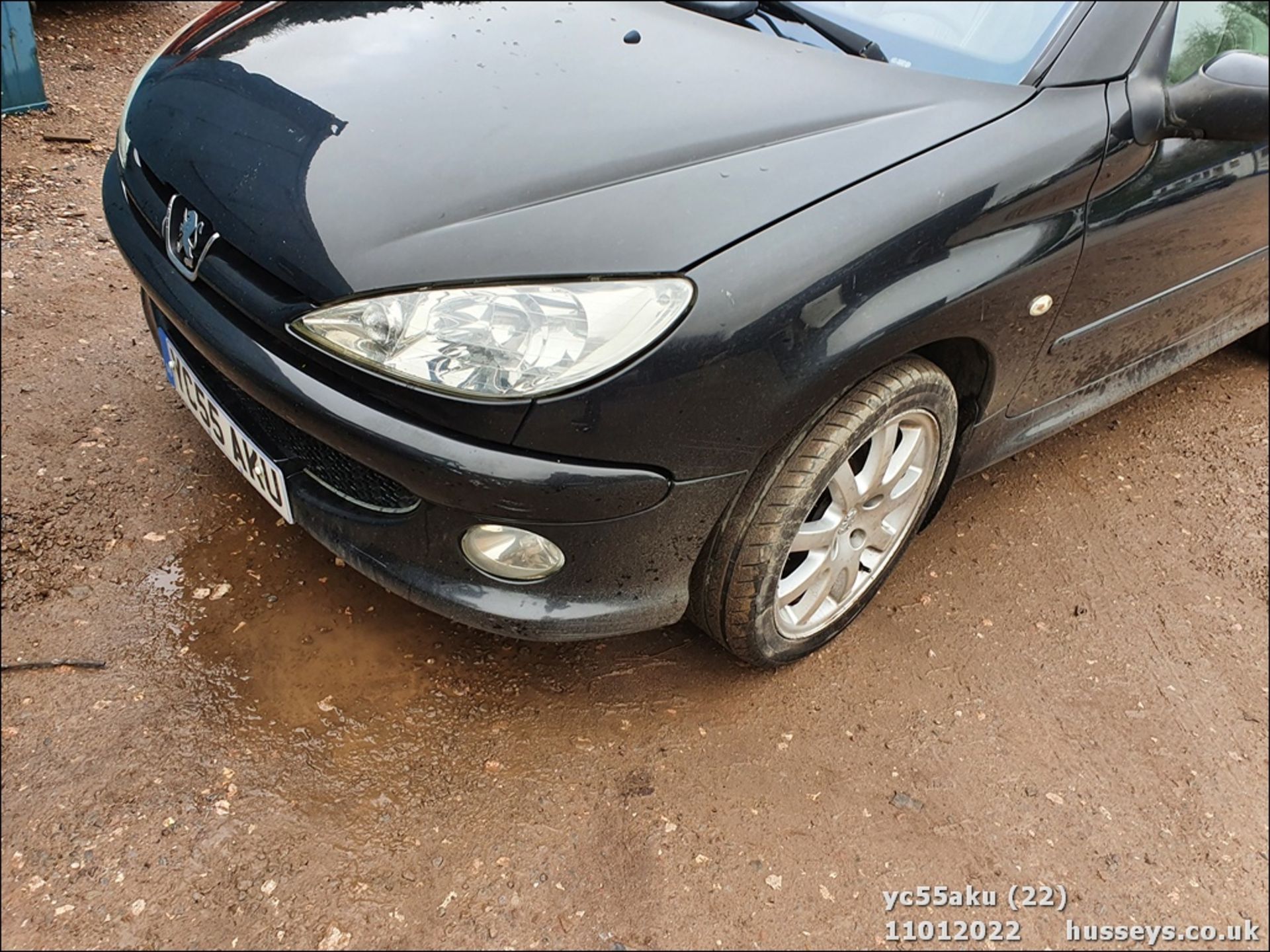 05/55 PEUGEOT 206 CC ALLURE HDI - 1560cc 2dr Convertible (Black, 100k) - Image 22 of 28