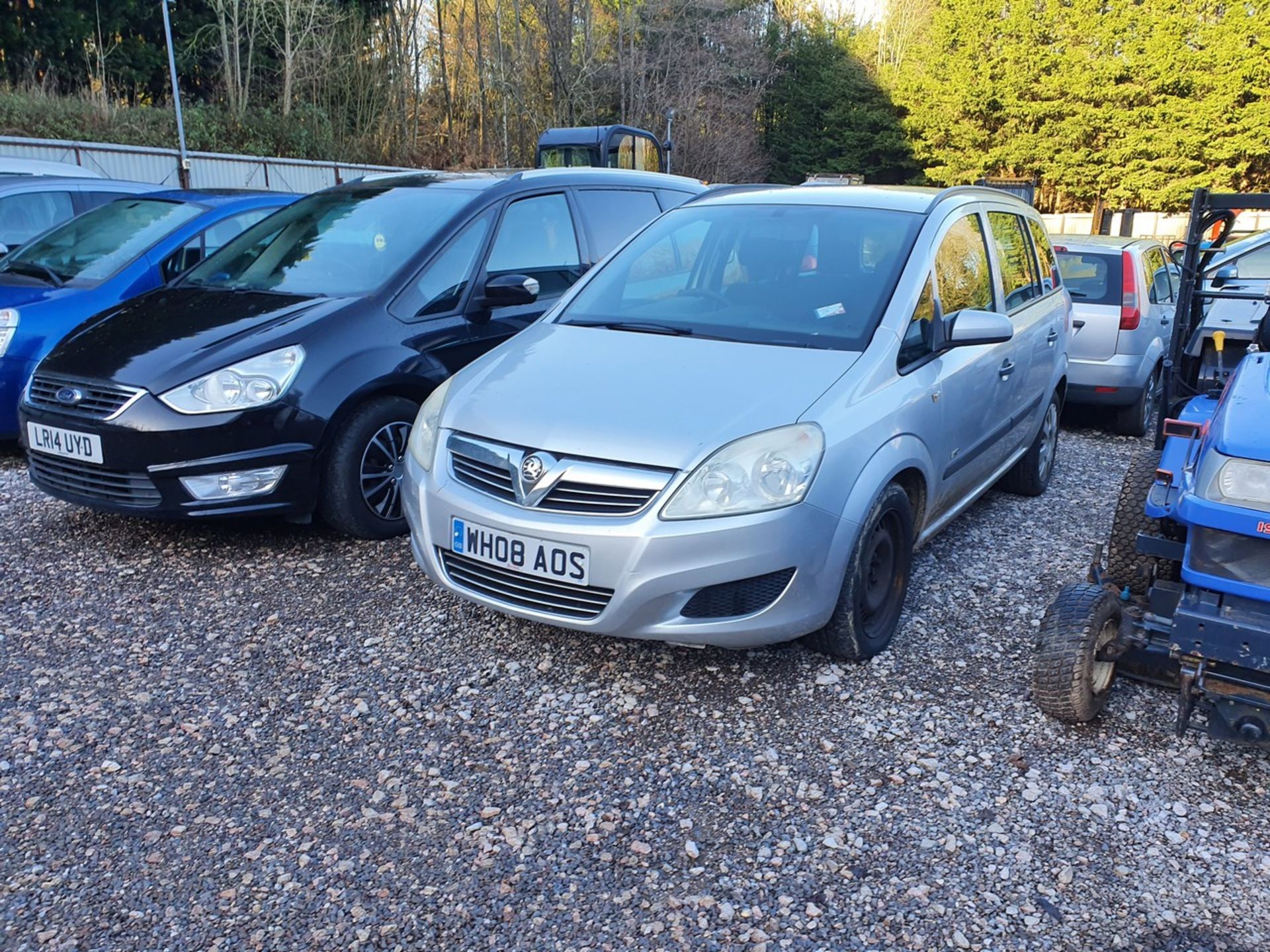 08/08 VAUXHALL ZAFIRA LIFE - 1598cc 5dr MPV (Silver, 86k) - Image 5 of 50