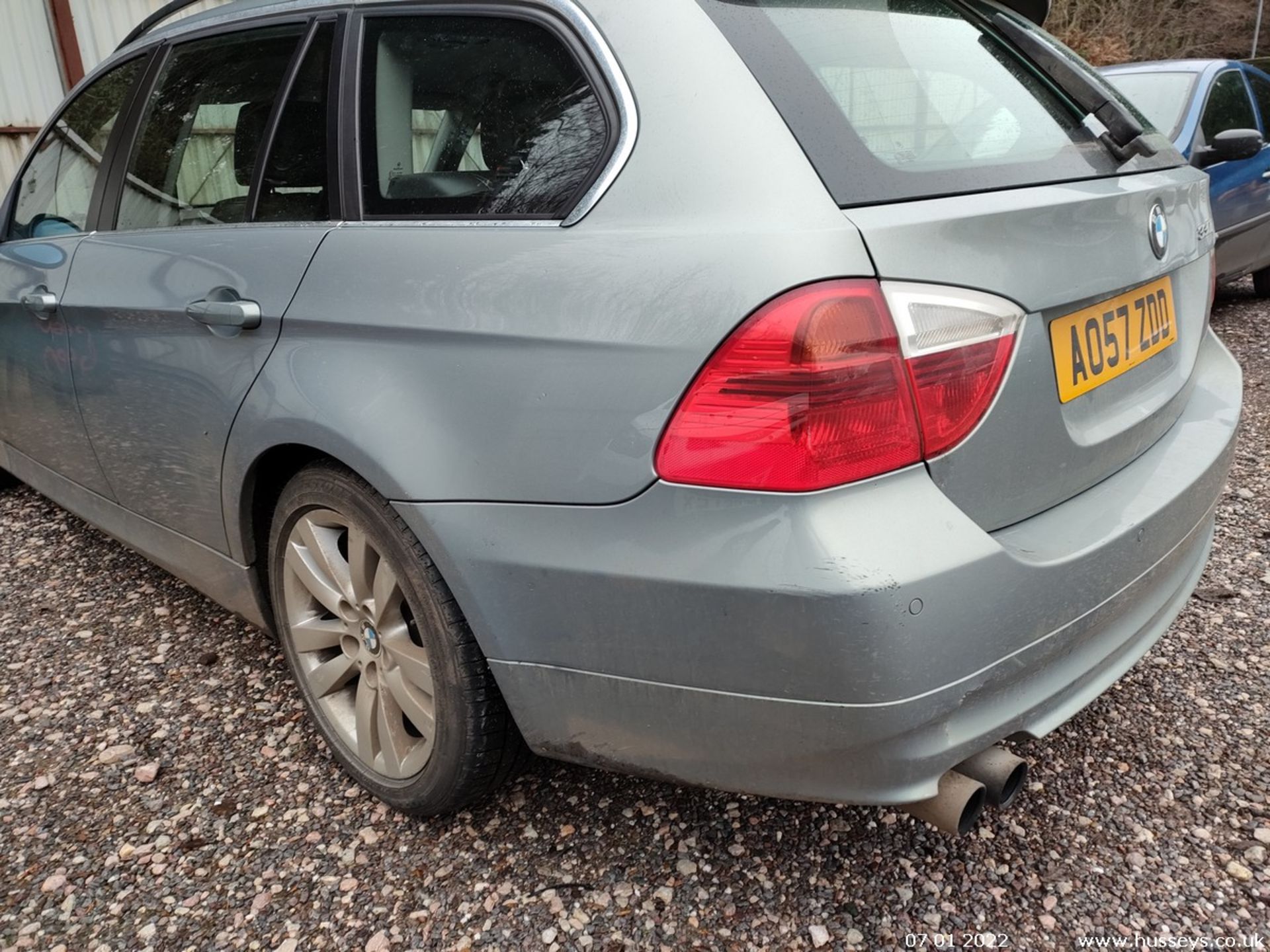 07/57 BMW 330I SE TOURING AUTO - 2996cc 5dr Estate (Blue/grey, 138k) - Image 12 of 23