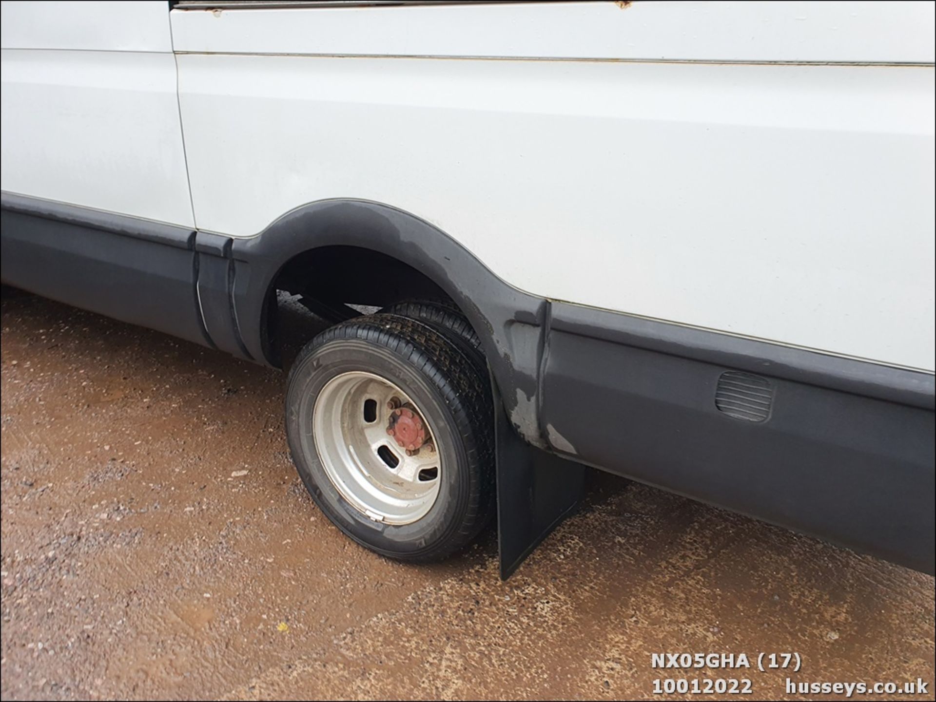 05/05 IVECO DAILY 50C17 - 2998cc 5dr Van (White) - Image 17 of 30