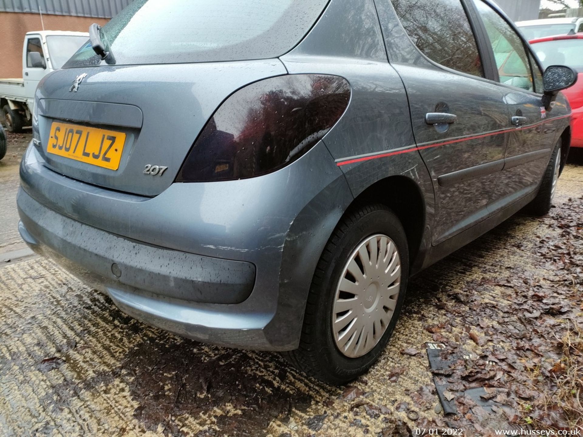 07/07 PEUGEOT 207 S - 1360cc 5dr Hatchback (Grey, 96k) - Image 13 of 23