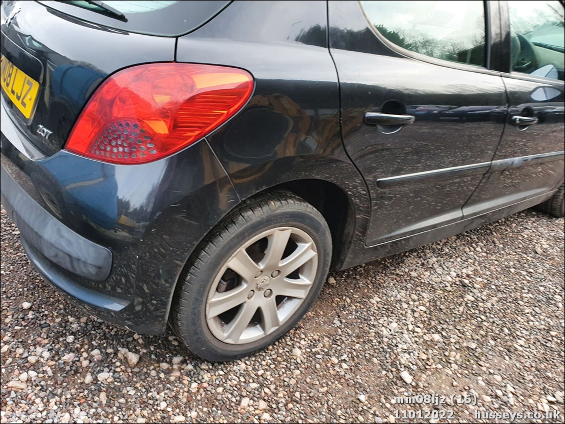 08/08 PEUGEOT 207 SE PREMIUM AUTO - 1598cc 5dr Hatchback (Black, 67k) - Image 15 of 29