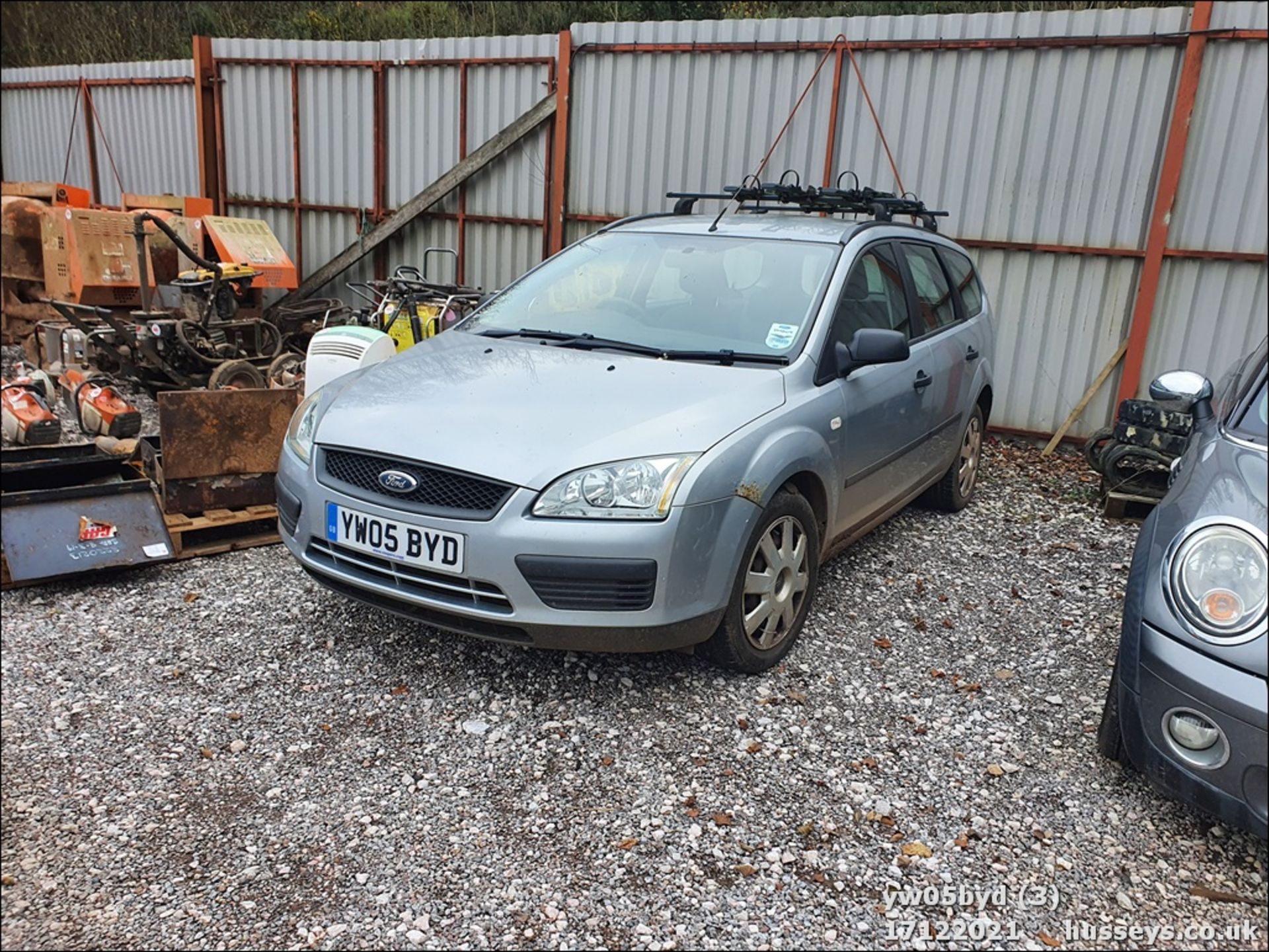 05/05 FORD FOCUS LX T - 1596cc 5dr Estate (Silver, 99k) - Image 3 of 23