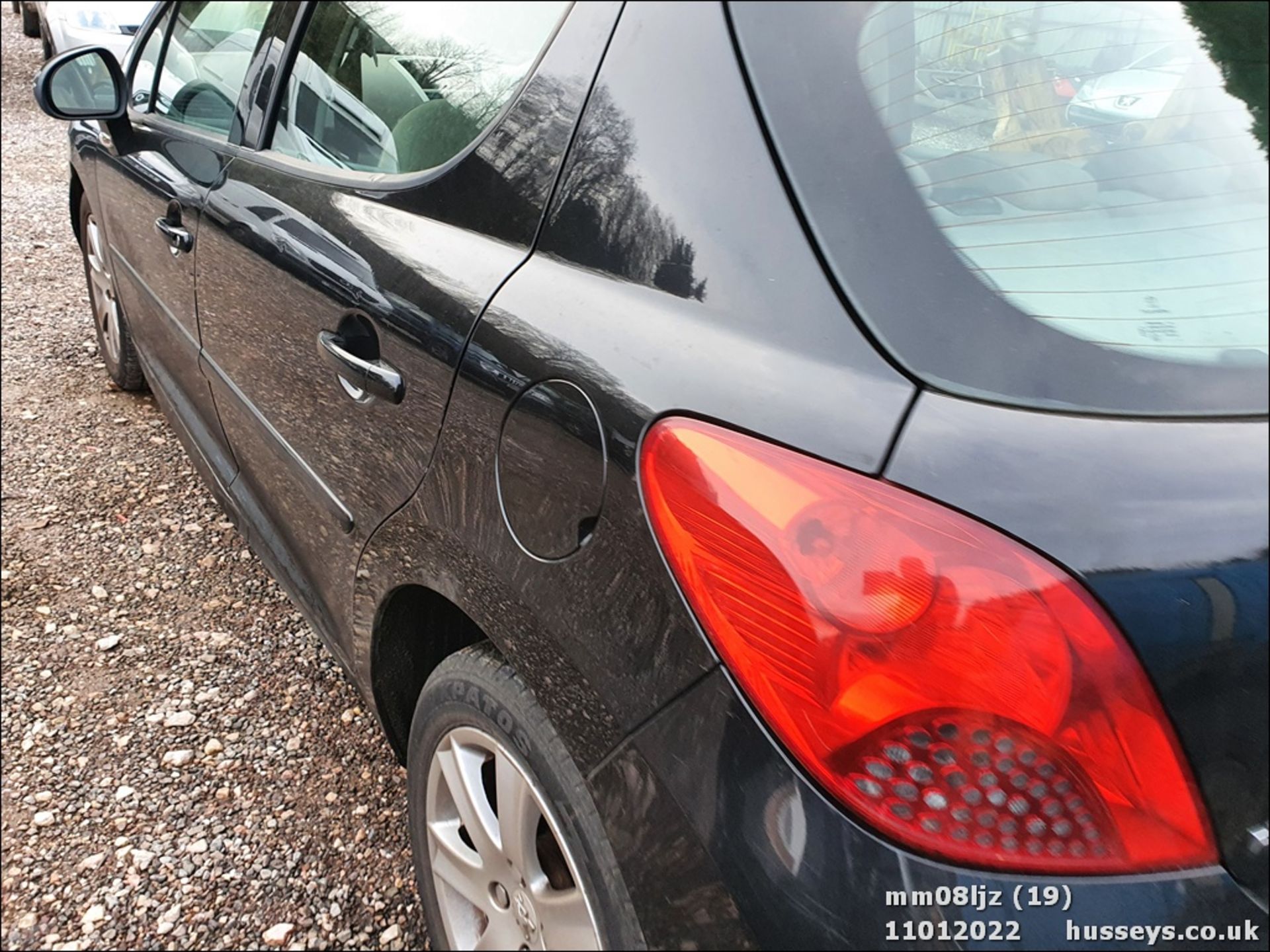 08/08 PEUGEOT 207 SE PREMIUM AUTO - 1598cc 5dr Hatchback (Black, 67k) - Image 18 of 29