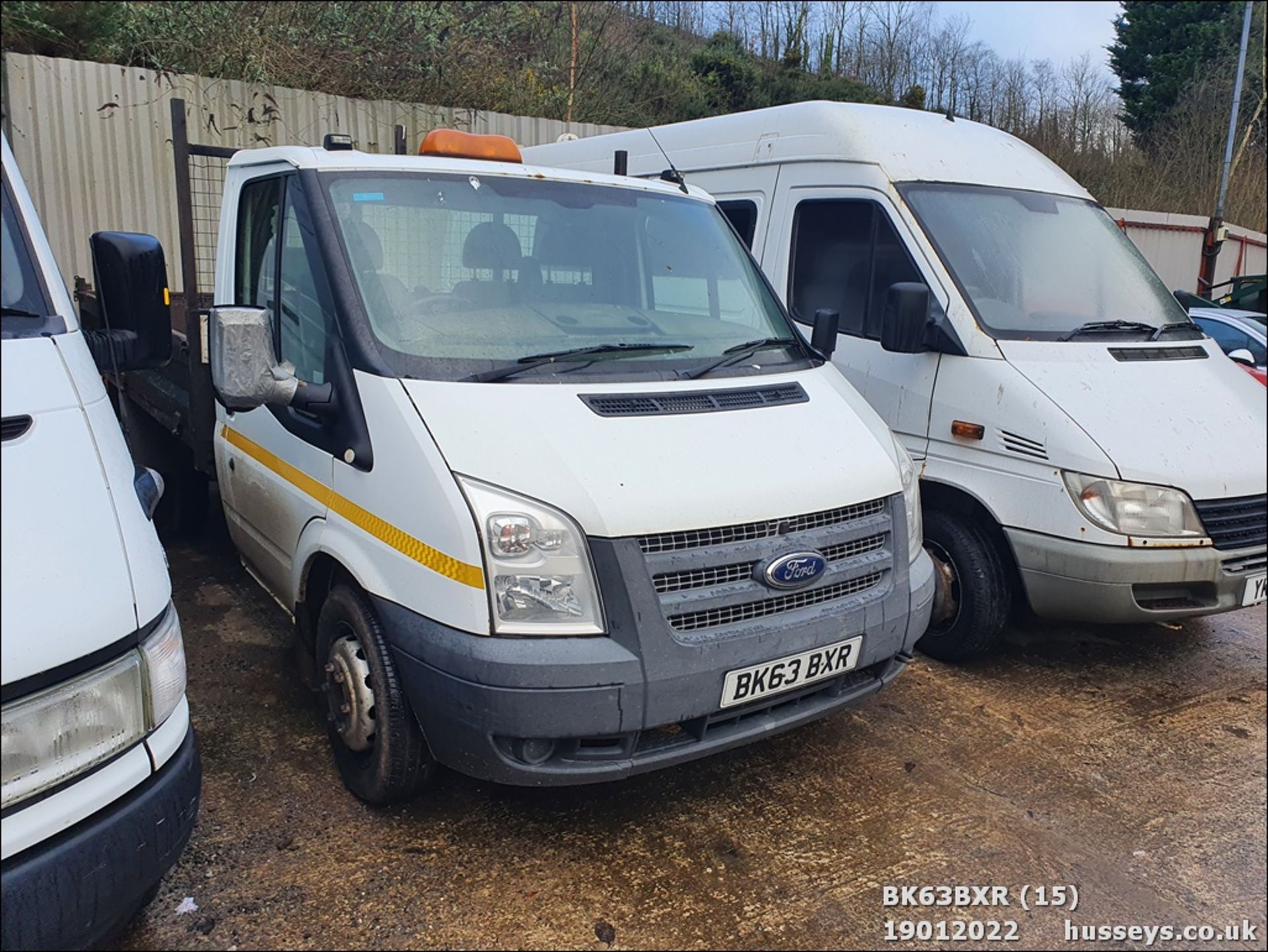 13/63 FORD TRANSIT 100 T350 RWD - 2198cc 2dr Tipper (White, 113k) - Image 14 of 14
