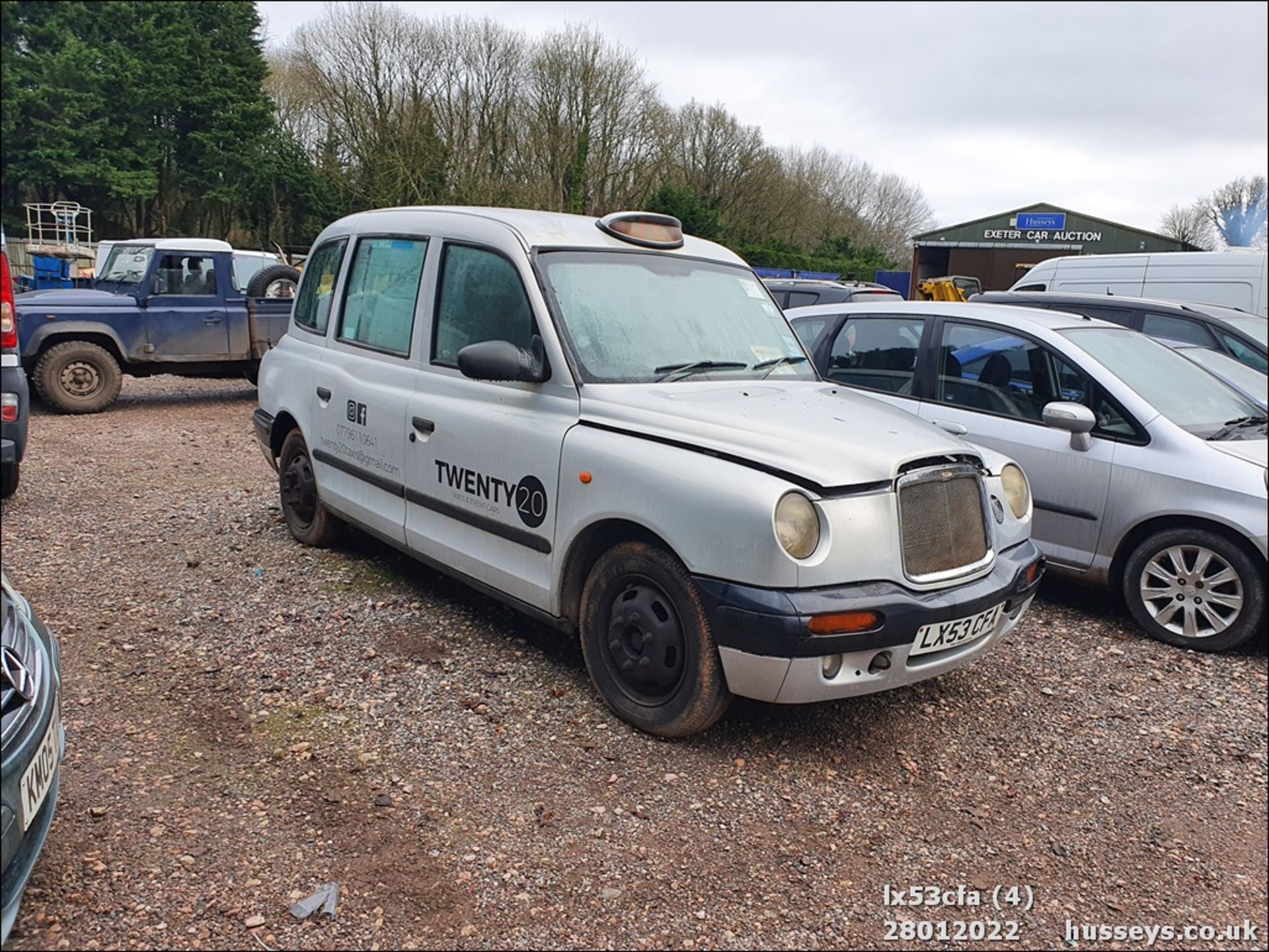 04/53 LONDON TAXIS INT TXII SILVER AUTO - 2402cc 3dr (Silver) - Image 4 of 14