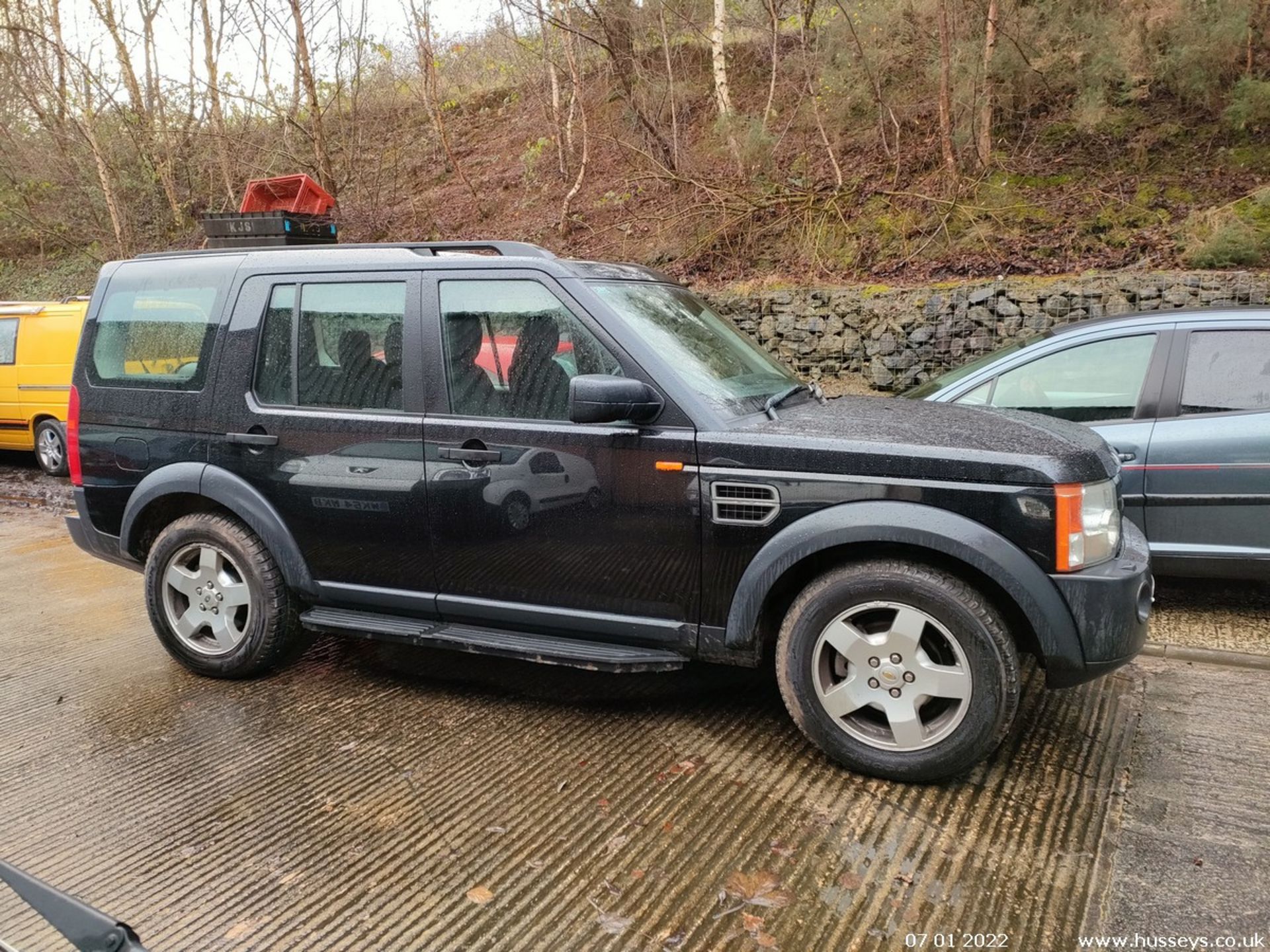 06/56 LAND ROVER DISCOVERY 3 TDV6 S AUTO - 2720cc 5dr Estate (Black, 119k) - Image 19 of 32