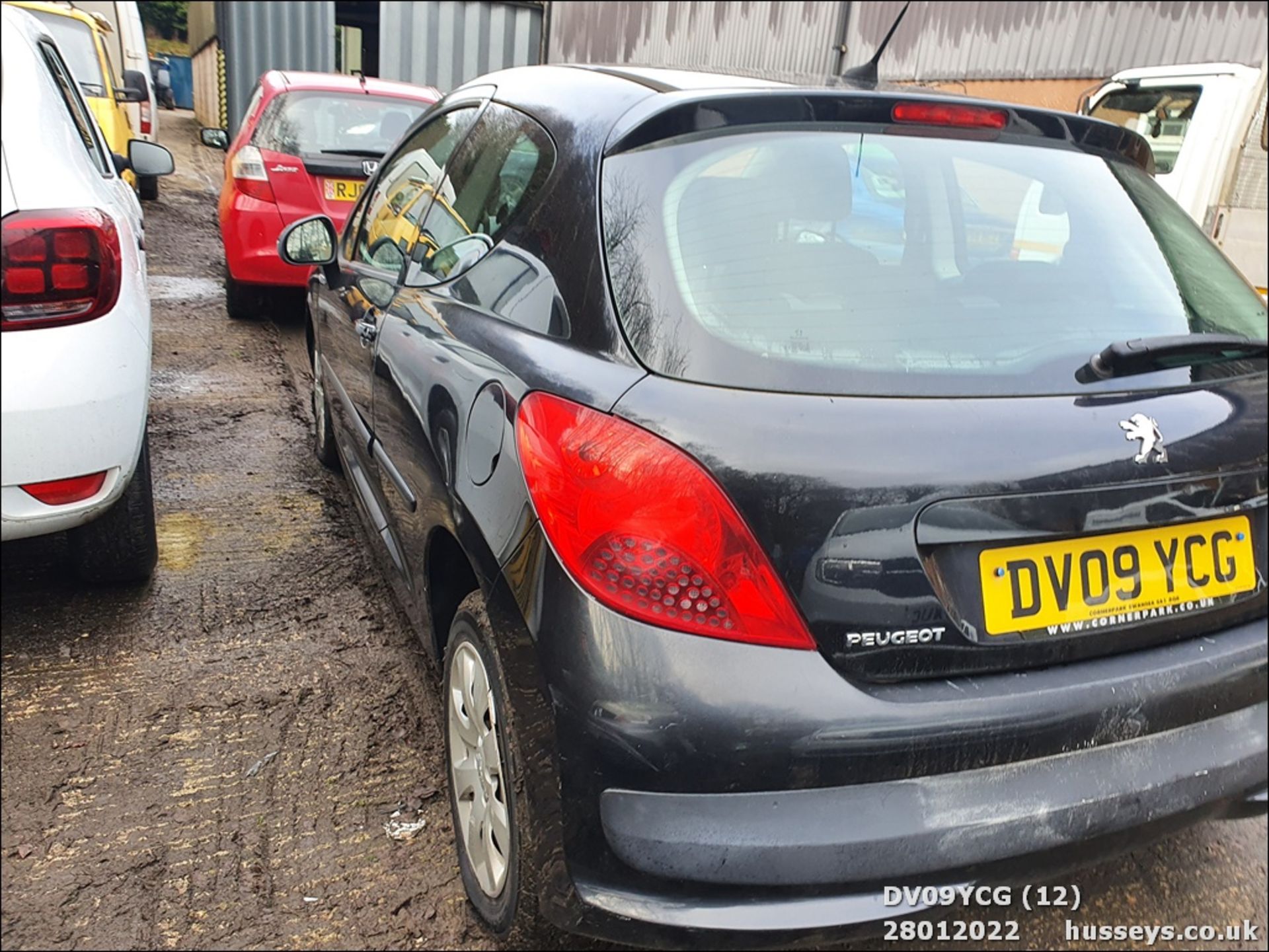 09/09 PEUGEOT 207 S - 1360cc 3dr Hatchback (Black, 82k) - Image 12 of 29