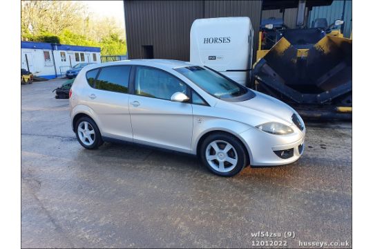 04/54 SEAT ALTEA SPORT TDI - 1968cc 5dr MPV (Grey, 101k) - Image 10 of 33