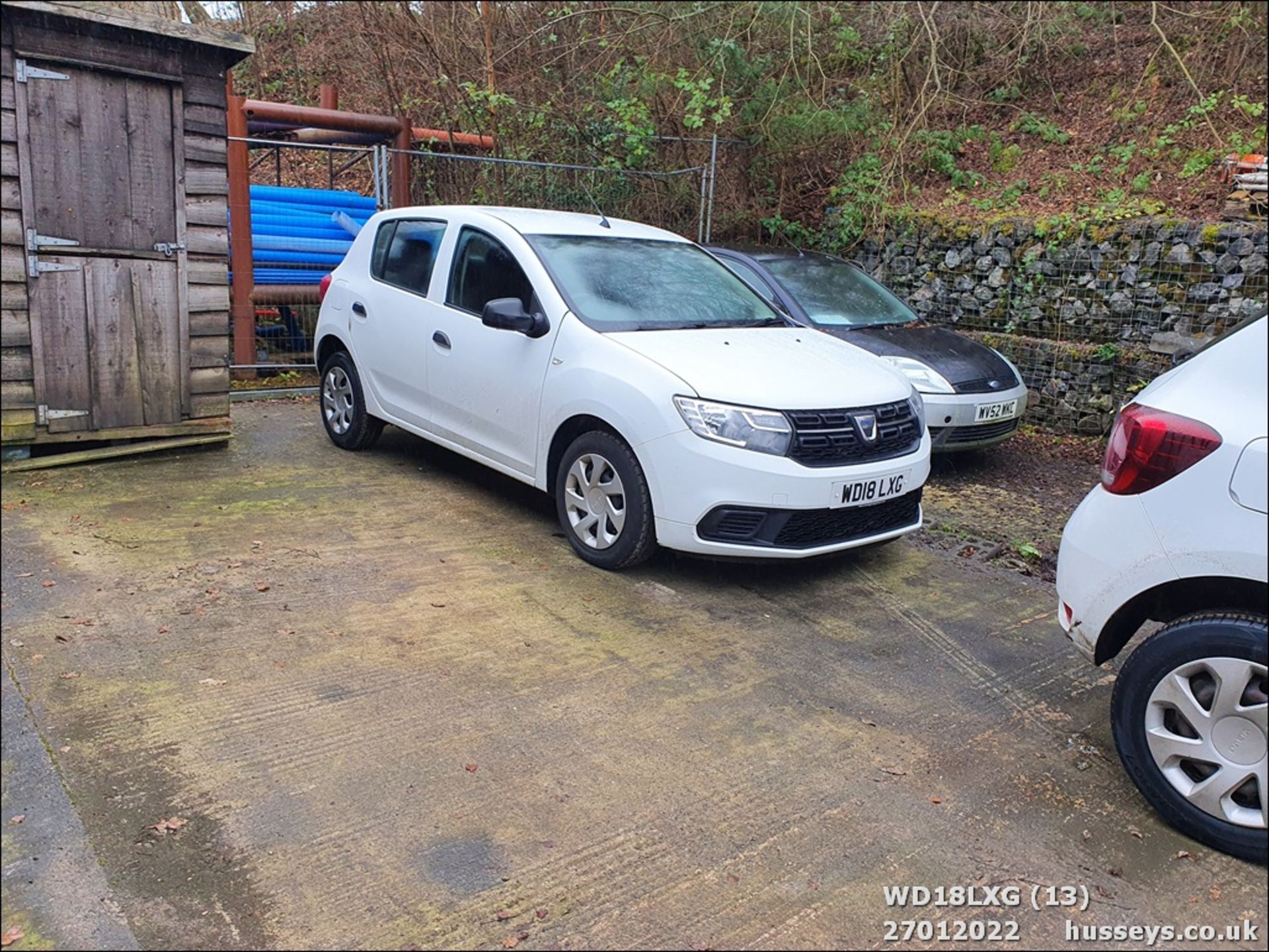 18/18 DACIA SANDERO AMBIANCE SCE - 998cc 5dr Hatchback (White, 60k) - Image 14 of 22