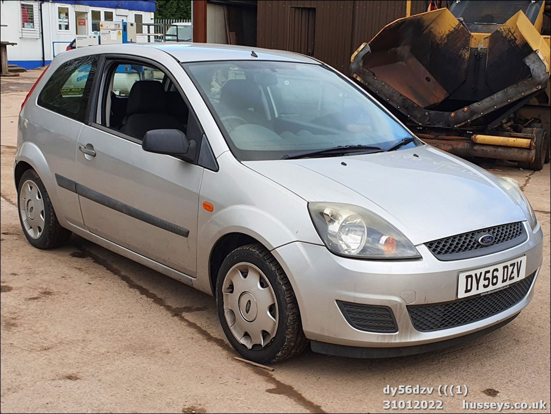 06/56 FORD FIESTA STYLE CLIMATE - 1242cc 3dr Hatchback (Silver, 88k)