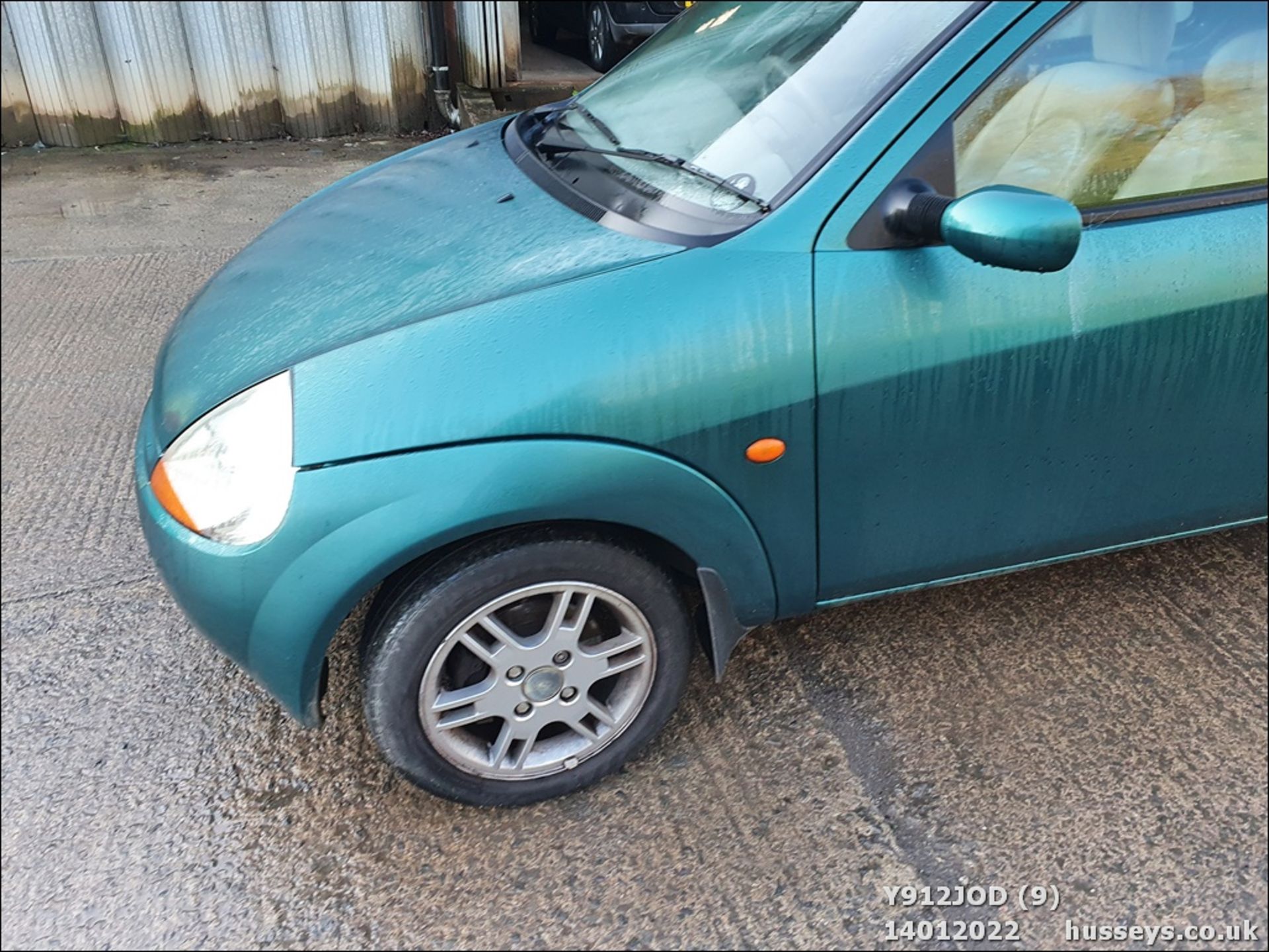 2001 FORD KA LUXURY - 1299cc 3dr Hatchback (Green, 71k) - Image 8 of 25