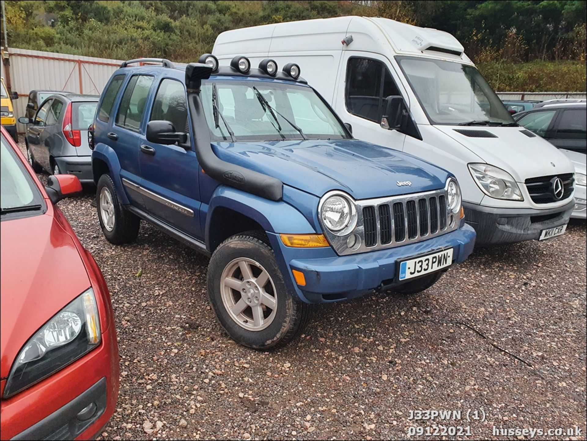 2005 JEEP CHEROKEE LIMITED CRD A - 2766cc 5dr Estate (Blue, 174k) - Image 2 of 28