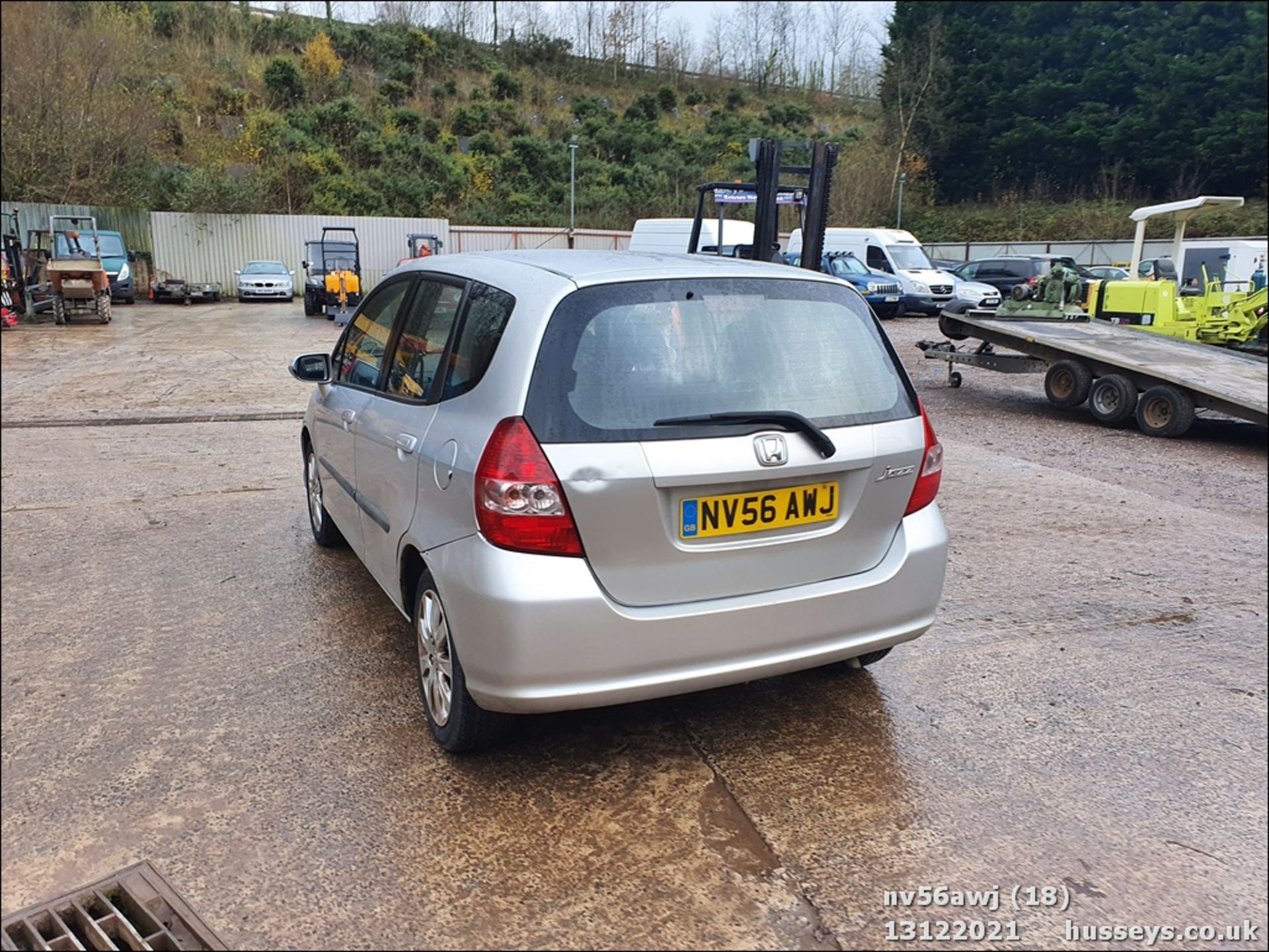 06/56 HONDA JAZZ SE - 1339cc 5dr Hatchback (Silver, 87k) - Image 18 of 43