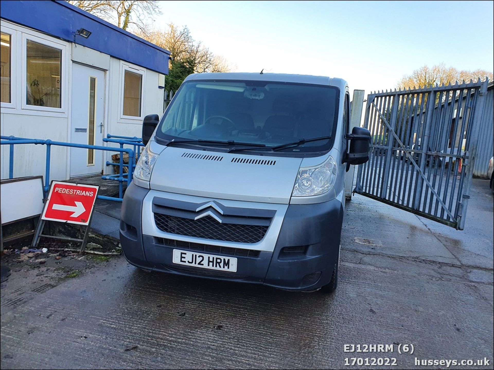 12/12 CITROEN RELAY 30 L1H1 ENTERPRISE - 2198cc Van (Silver, 121k) - Image 6 of 24