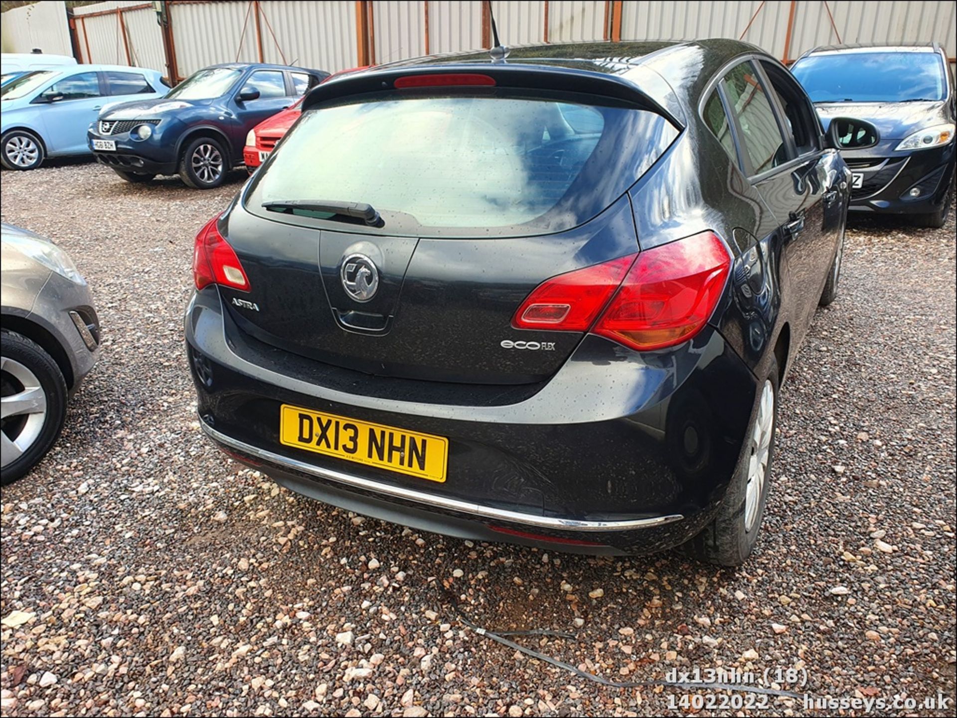 13/13 VAUXHALL ASTRA EXCLUSIV CDTI ECOFL - 1686cc 5dr Hatchback (Black, 139k) - Image 27 of 29