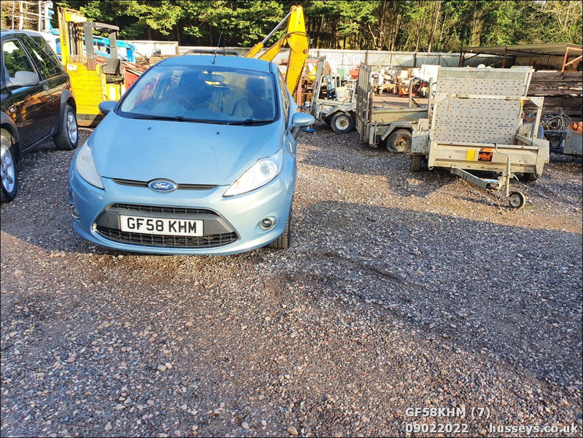 08/58 FORD FIESTA ZETEC 68 TDCI - 1399cc 5dr Hatchback (Blue, 94k) - Image 8 of 44