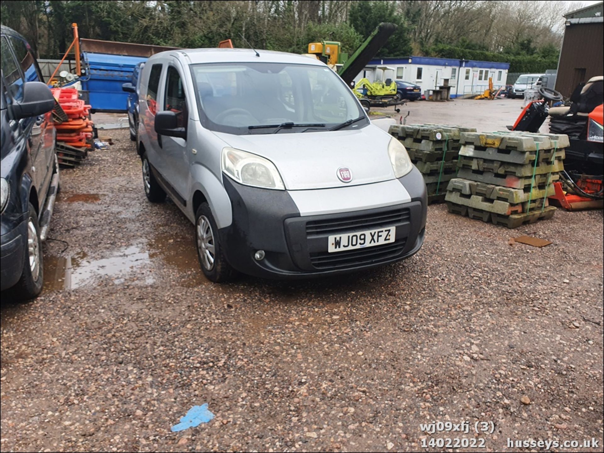 09/09 FIAT FIORINO COMBI 16V M-JET - 1248cc 5dr MPV (Silver, 72k) - Image 4 of 29