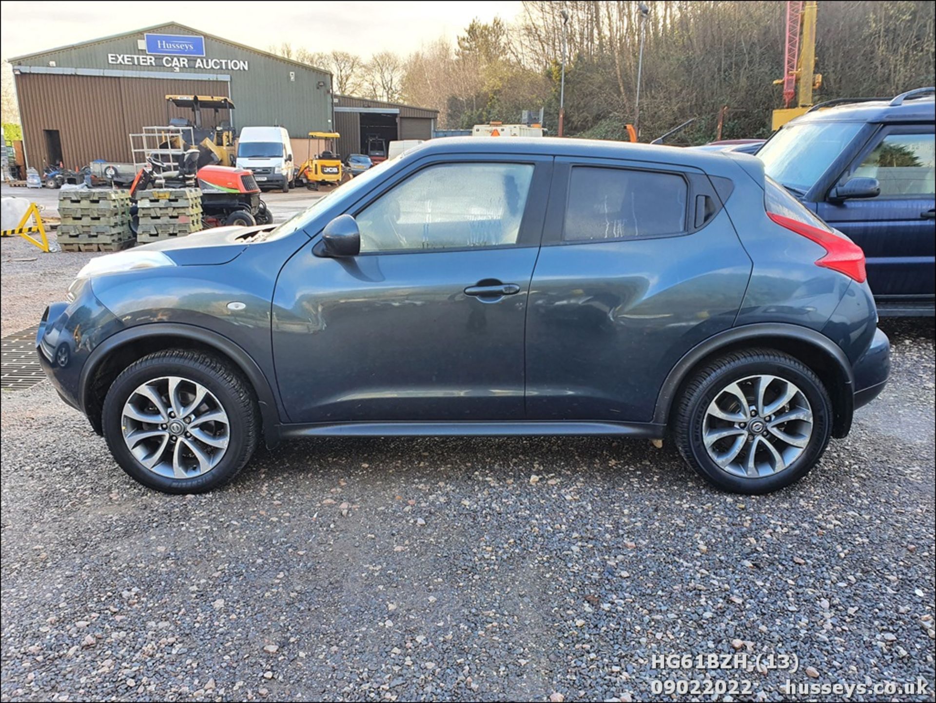 11/61 NISSAN JUKE TEKNA DIG-T CVT - 1612cc 5dr Hatchback (Blue, 180k) - Image 14 of 41