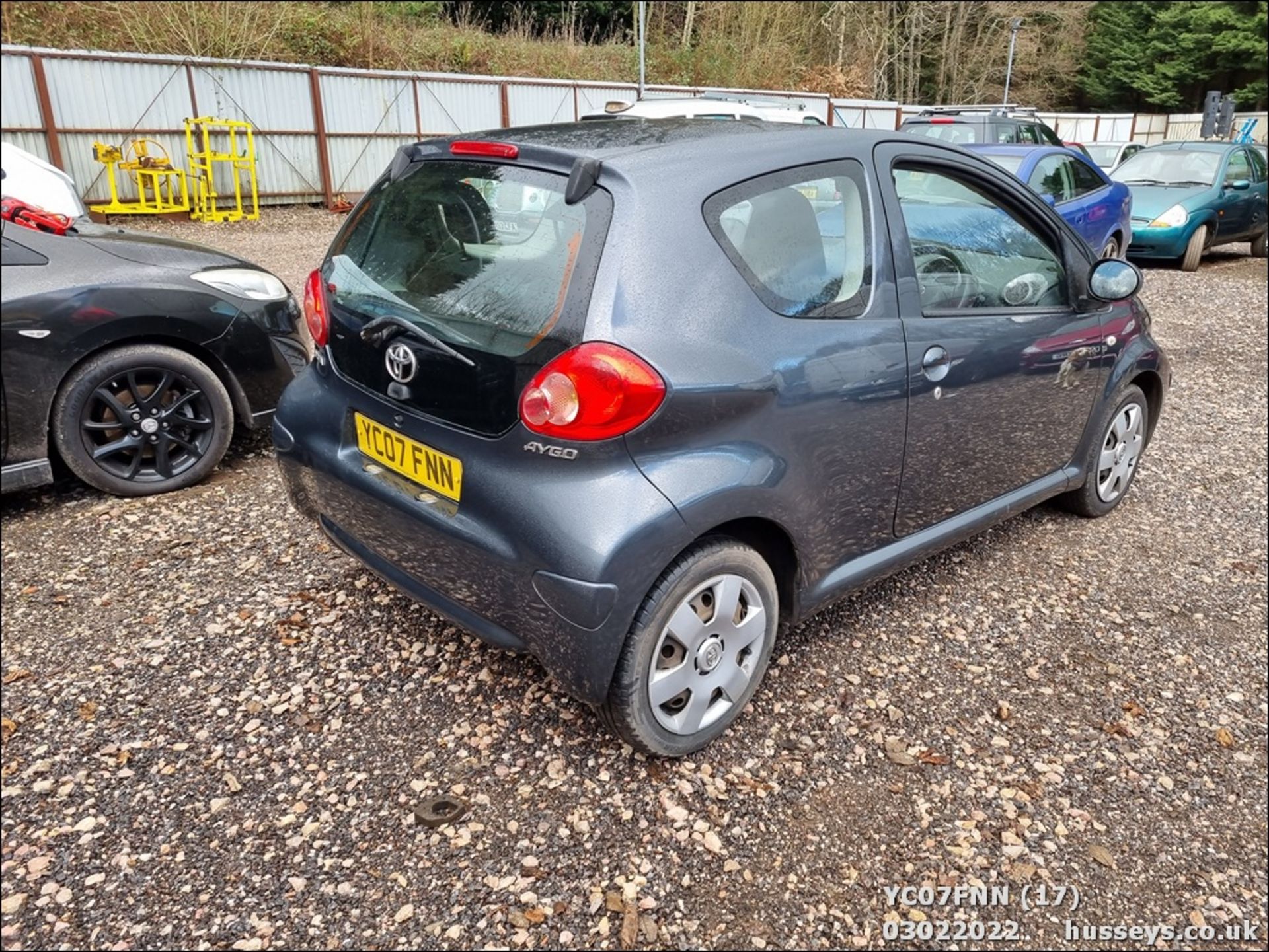 07/07 TOYOTA AYGO+ VVT-I - 998cc 3dr Hatchback (Grey, 137k) - Image 17 of 22