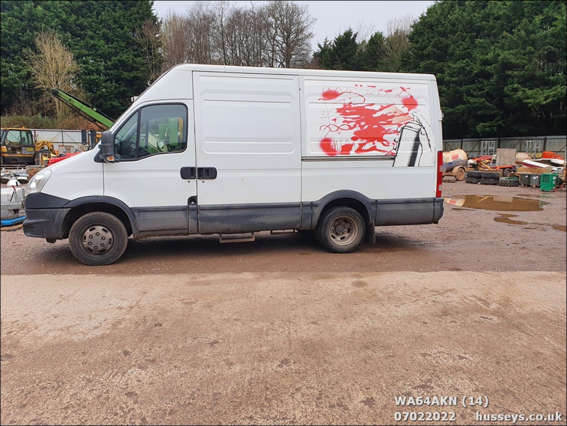 14/64 IVECO DAILY 40C13 - 2287cc 5dr Van (White) - Image 14 of 36