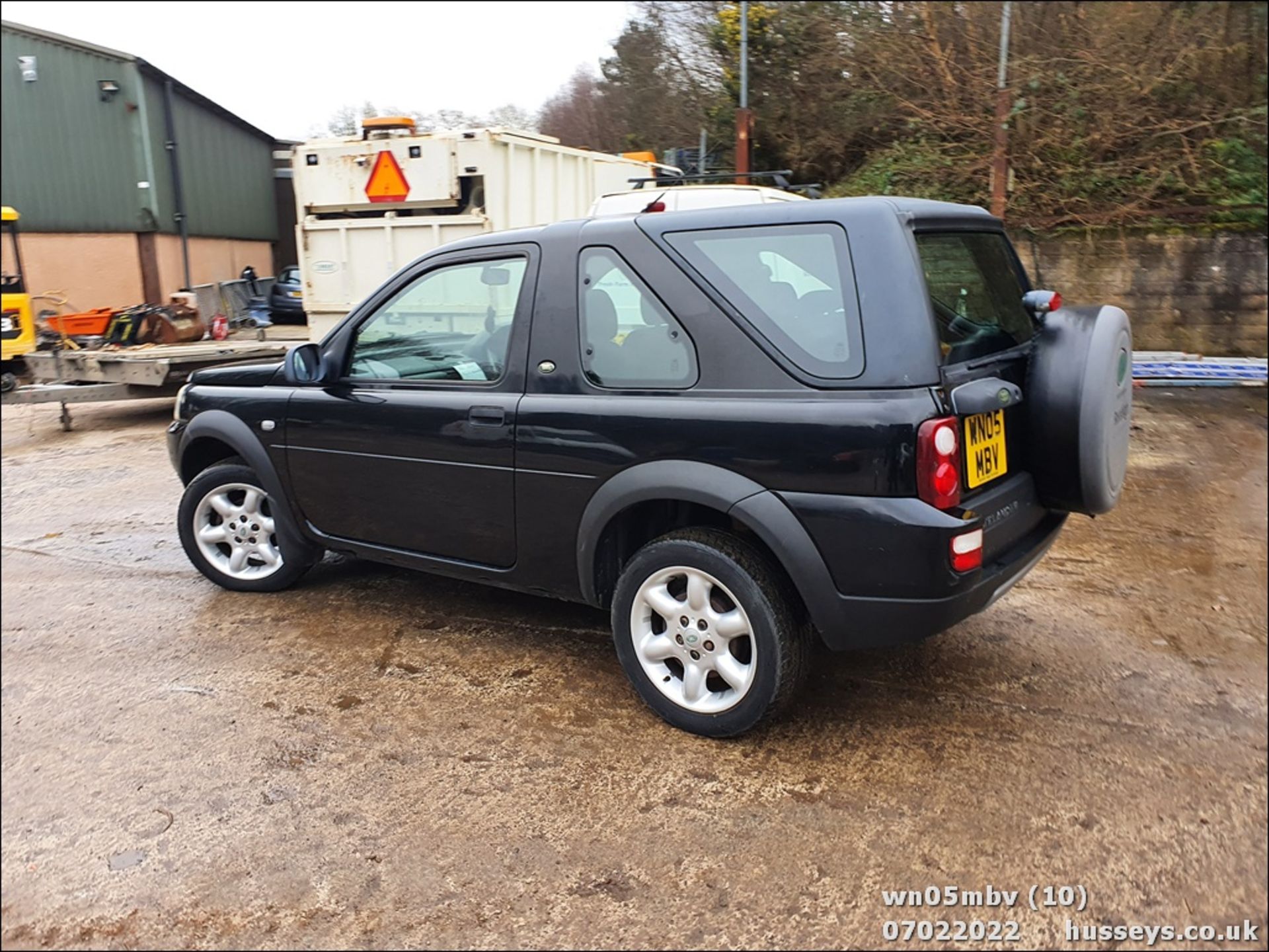 05/05 LAND ROVER FREELANDER XEI - 1796cc 3dr Estate (Black) - Image 10 of 37