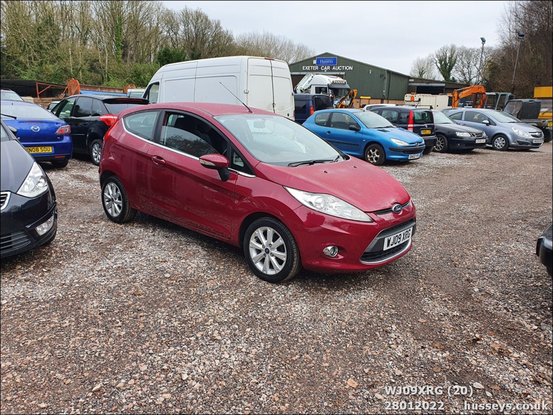 09/09 FORD FIESTA ZETEC 96 - 1388cc 3dr Hatchback (Red, 73k) - Image 21 of 28