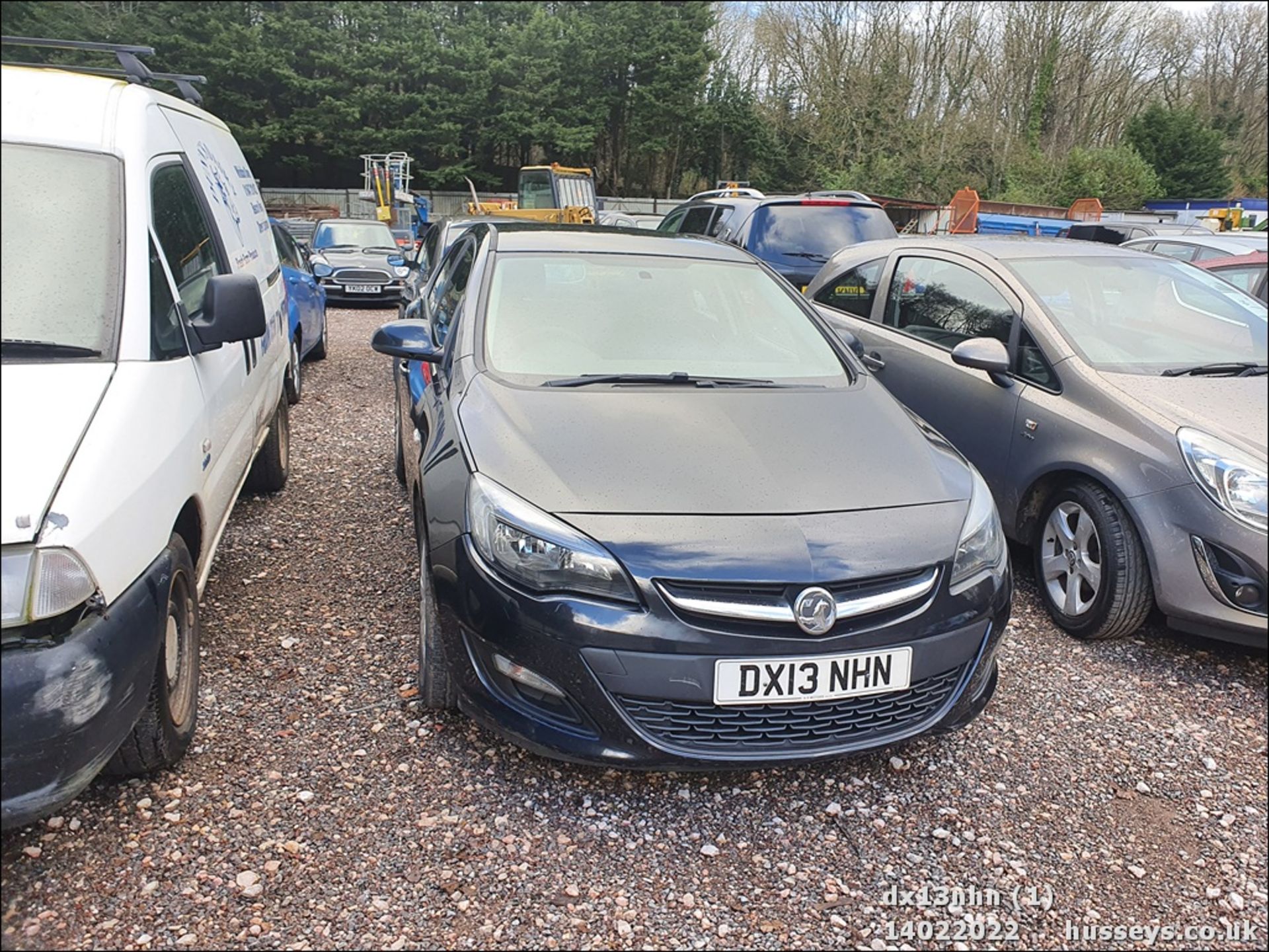 13/13 VAUXHALL ASTRA EXCLUSIV CDTI ECOFL - 1686cc 5dr Hatchback (Black, 139k) - Image 18 of 29