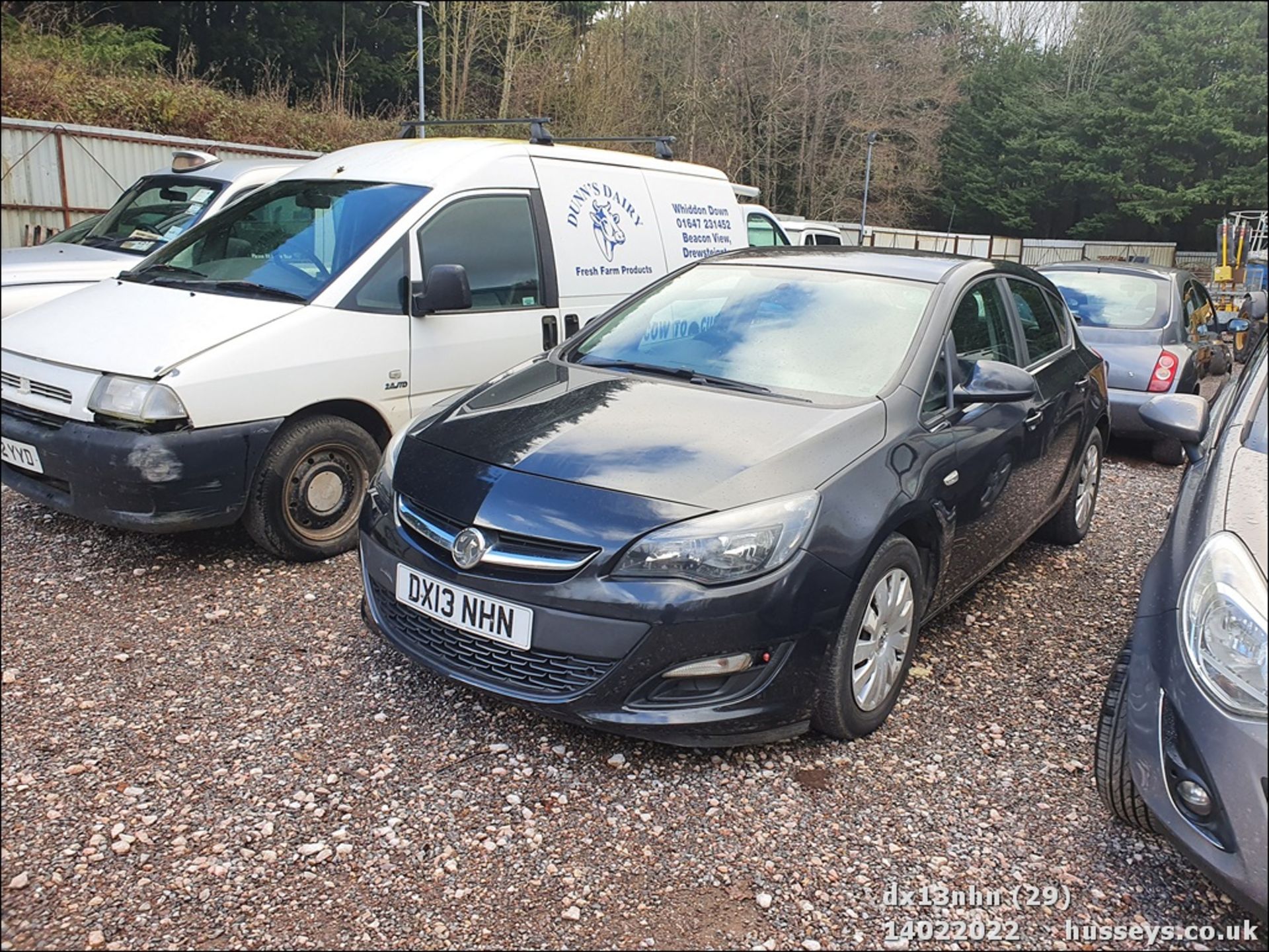 13/13 VAUXHALL ASTRA EXCLUSIV CDTI ECOFL - 1686cc 5dr Hatchback (Black, 139k) - Image 21 of 29