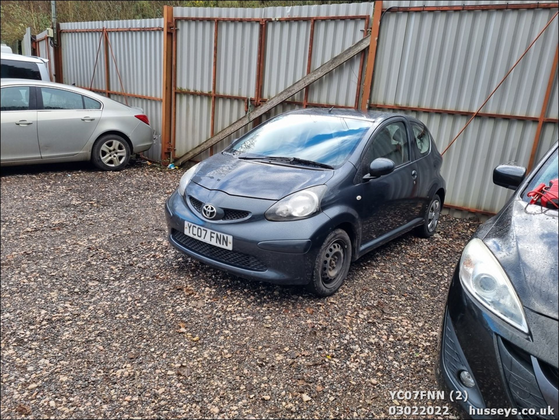 07/07 TOYOTA AYGO+ VVT-I - 998cc 3dr Hatchback (Grey, 137k) - Image 2 of 22