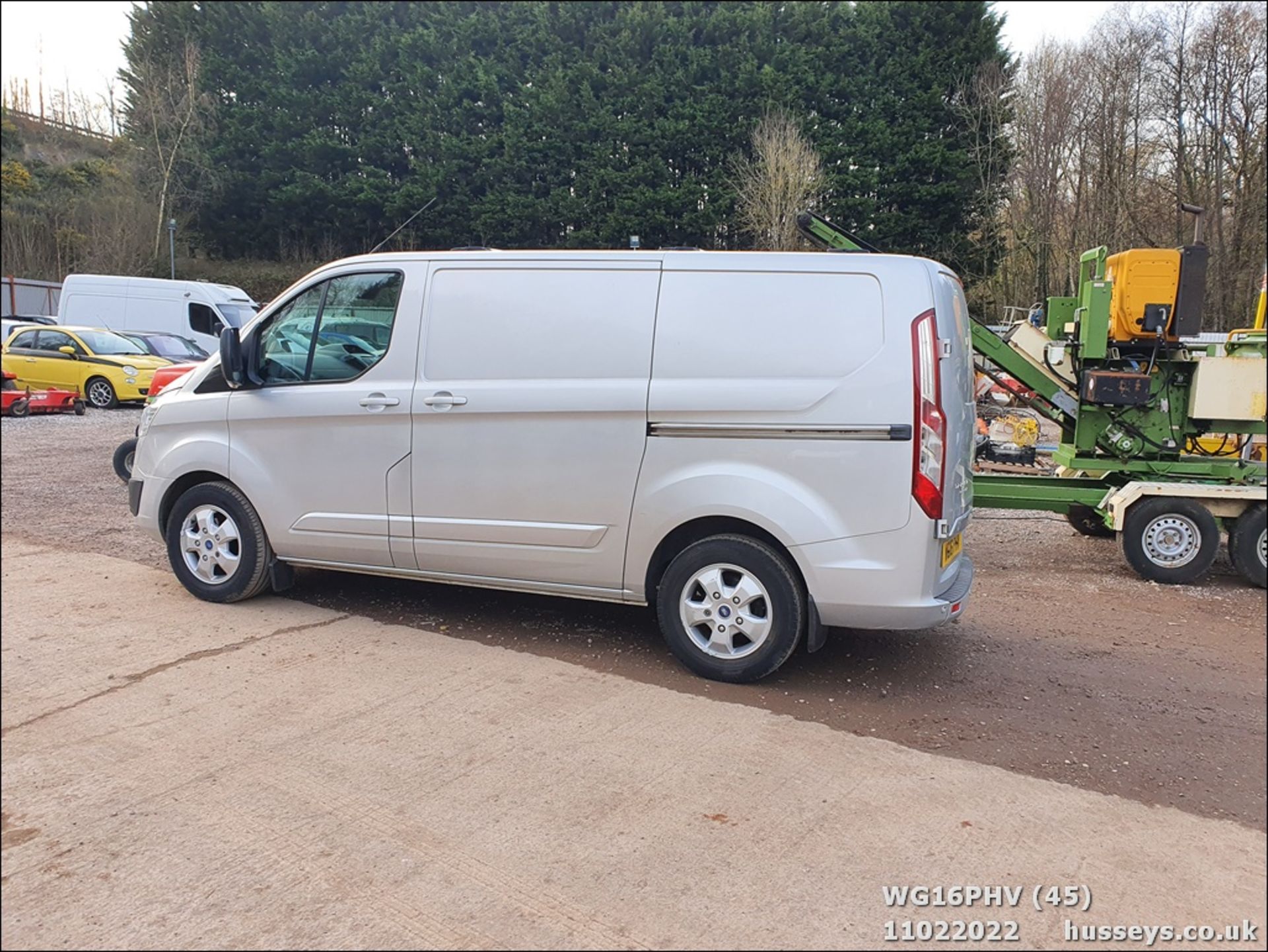 16/16 FORD TRANSIT CUSTOM 290 LTD E- - 2198cc 5dr Van (Silver, 124k) - Image 23 of 47