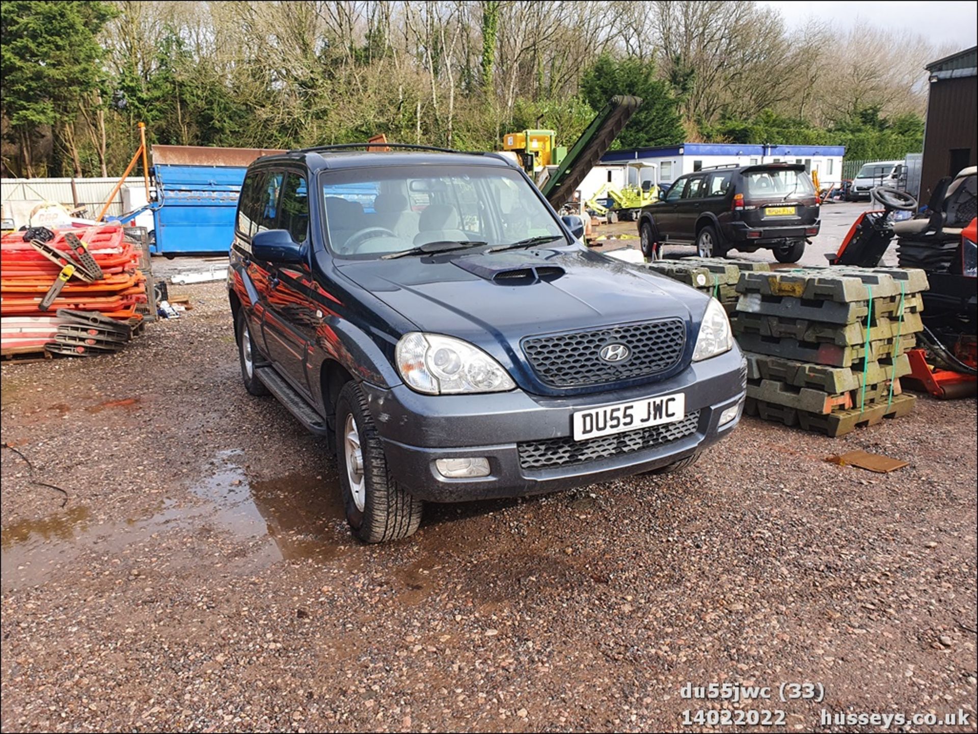 04/54 LAND ROVER RANGE ROVER VOGUE TD6 AUT - 2926cc Estate (Black) - Image 33 of 36