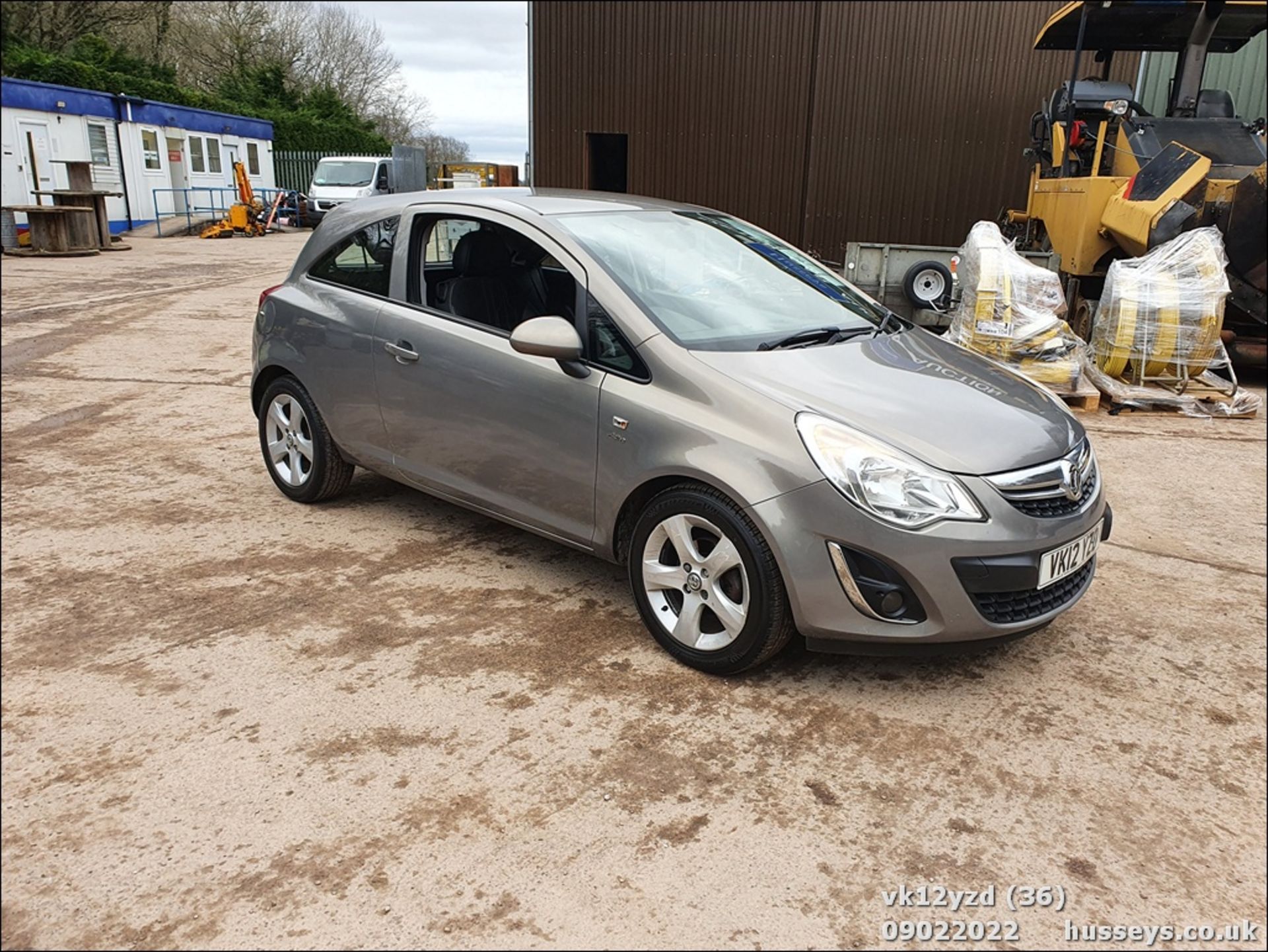 12/12 VAUXHALL CORSA ACTIVE - 1229cc 3dr Hatchback (Brown) - Image 36 of 38