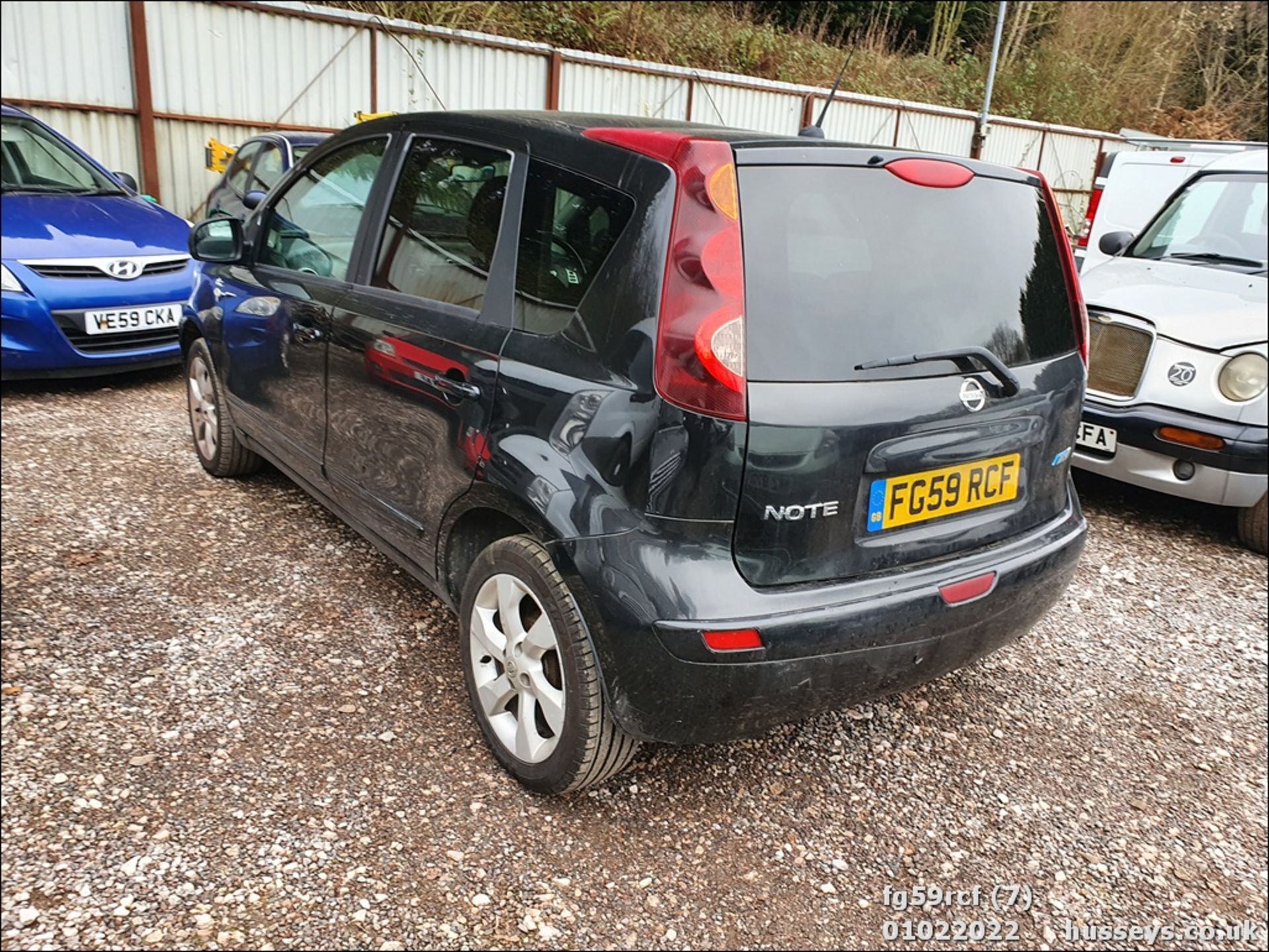 09/59 NISSAN NOTE N-TEC DCI - 1461cc 5dr MPV (Black) - Image 8 of 29