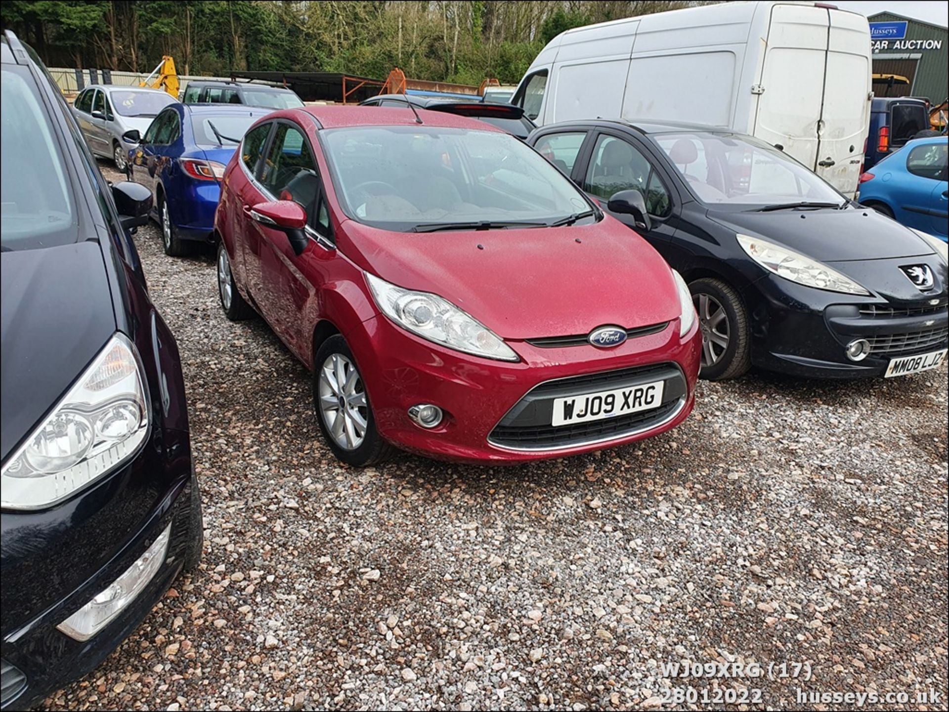 09/09 FORD FIESTA ZETEC 96 - 1388cc 3dr Hatchback (Red, 73k) - Image 18 of 28