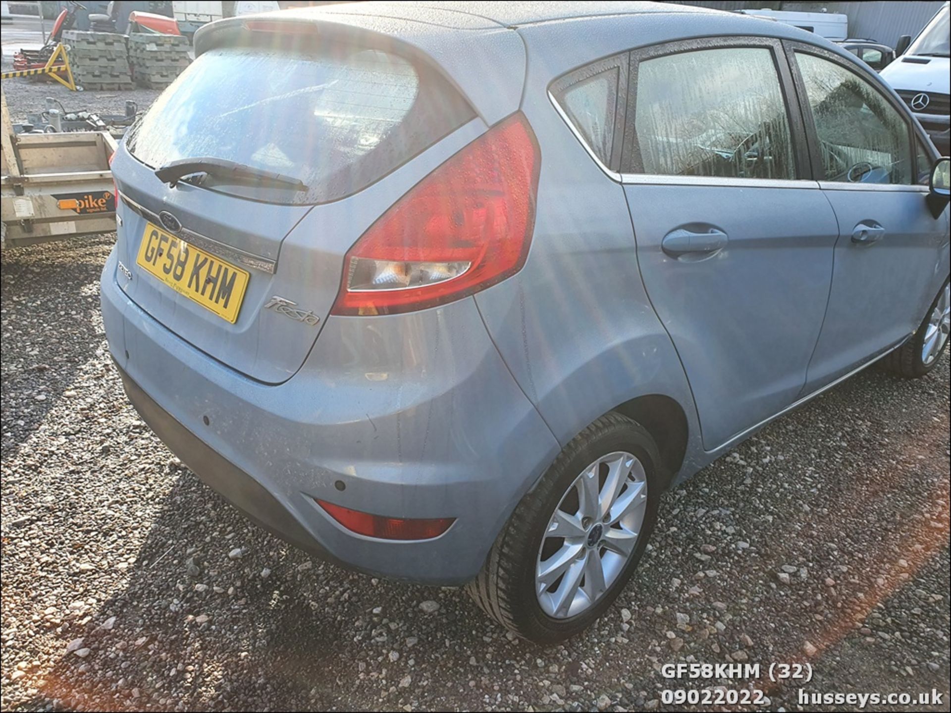 08/58 FORD FIESTA ZETEC 68 TDCI - 1399cc 5dr Hatchback (Blue, 94k) - Image 33 of 44