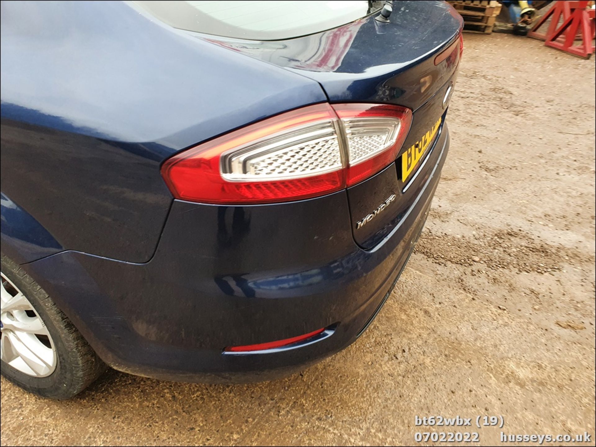 13/62 FORD MONDEO ZETEC TDCI 140 A - 1997cc 5dr Hatchback (Blue) - Image 19 of 25