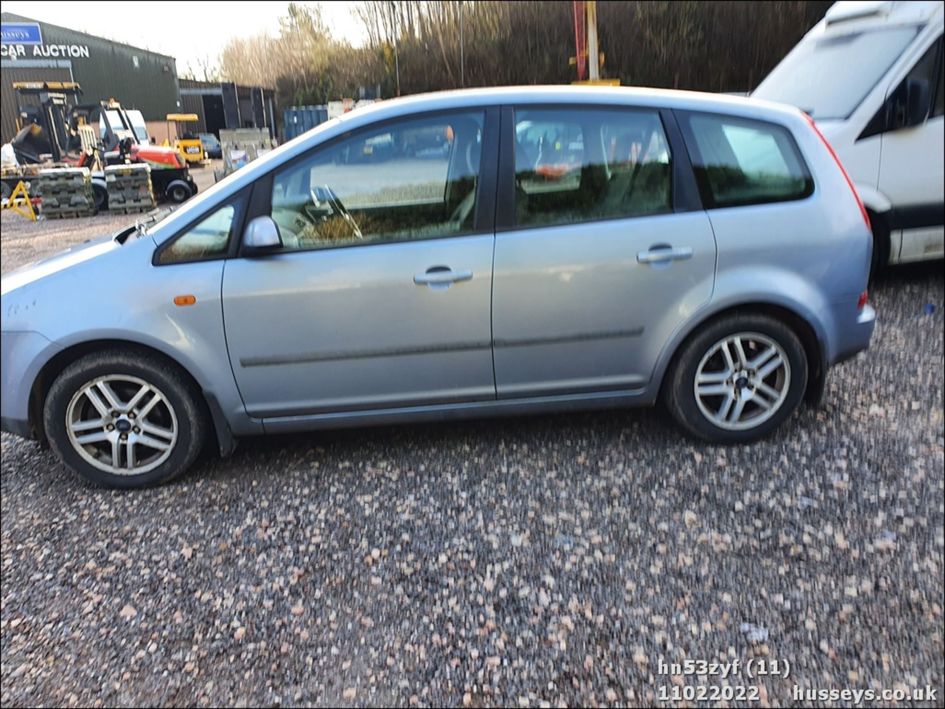 03/53 FORD FOCUS C-MAX ZETEC - 1798cc 5dr MPV (Silver, 114k) - Image 11 of 34