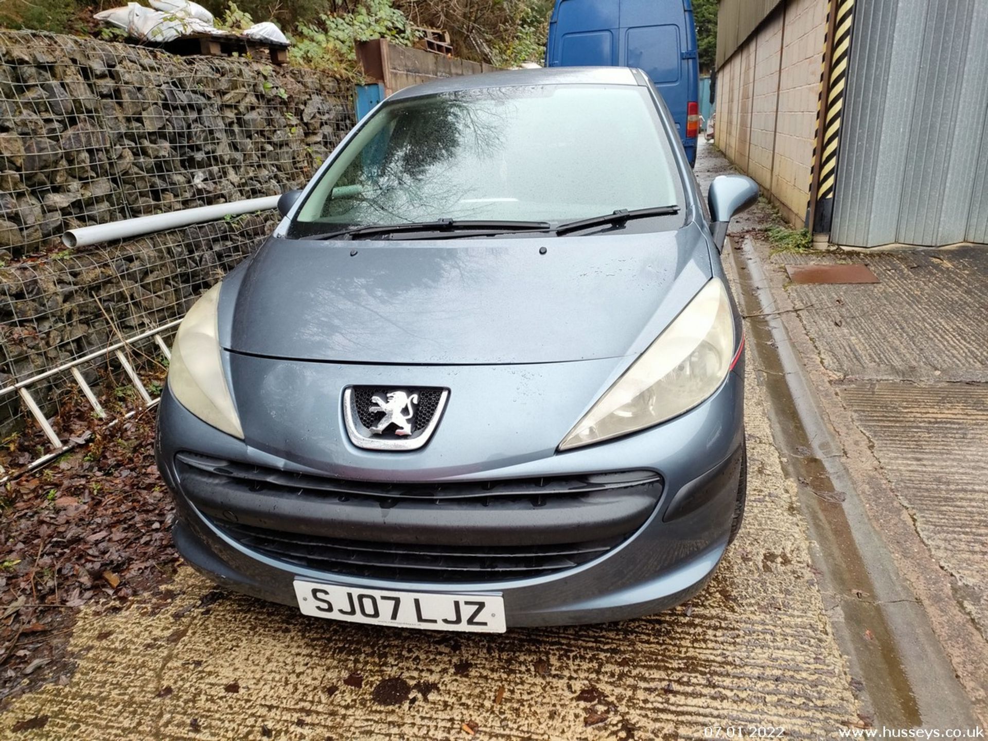 07/07 PEUGEOT 207 S - 1360cc 5dr Hatchback (Grey, 96k) - Image 2 of 23