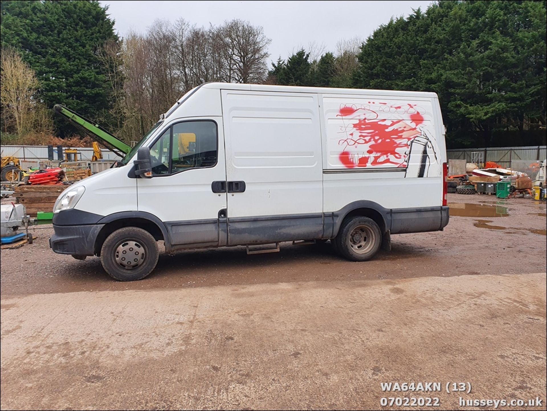 14/64 IVECO DAILY 40C13 - 2287cc 5dr Van (White) - Image 13 of 36