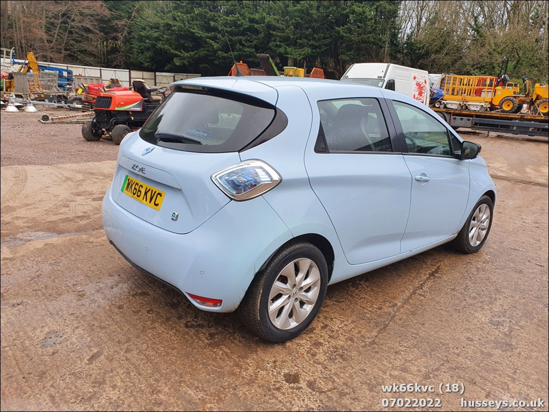 16/66 RENAULT ZOE I DYNAMIQUE NAV AUTO ELECTRIC 3dr Hatchback (Blue, 17k) - Image 18 of 27