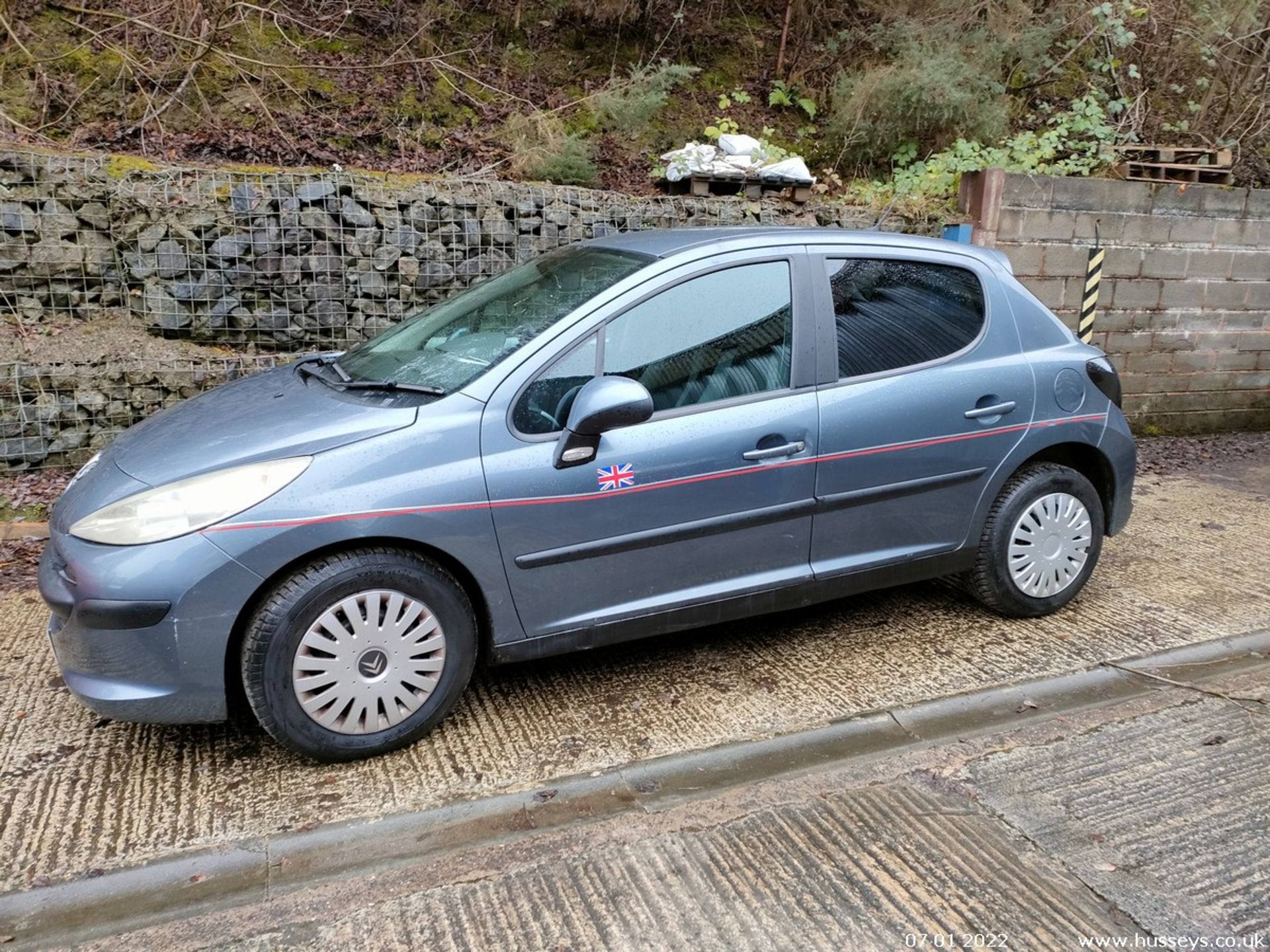 07/07 PEUGEOT 207 S - 1360cc 5dr Hatchback (Grey, 96k) - Image 5 of 23