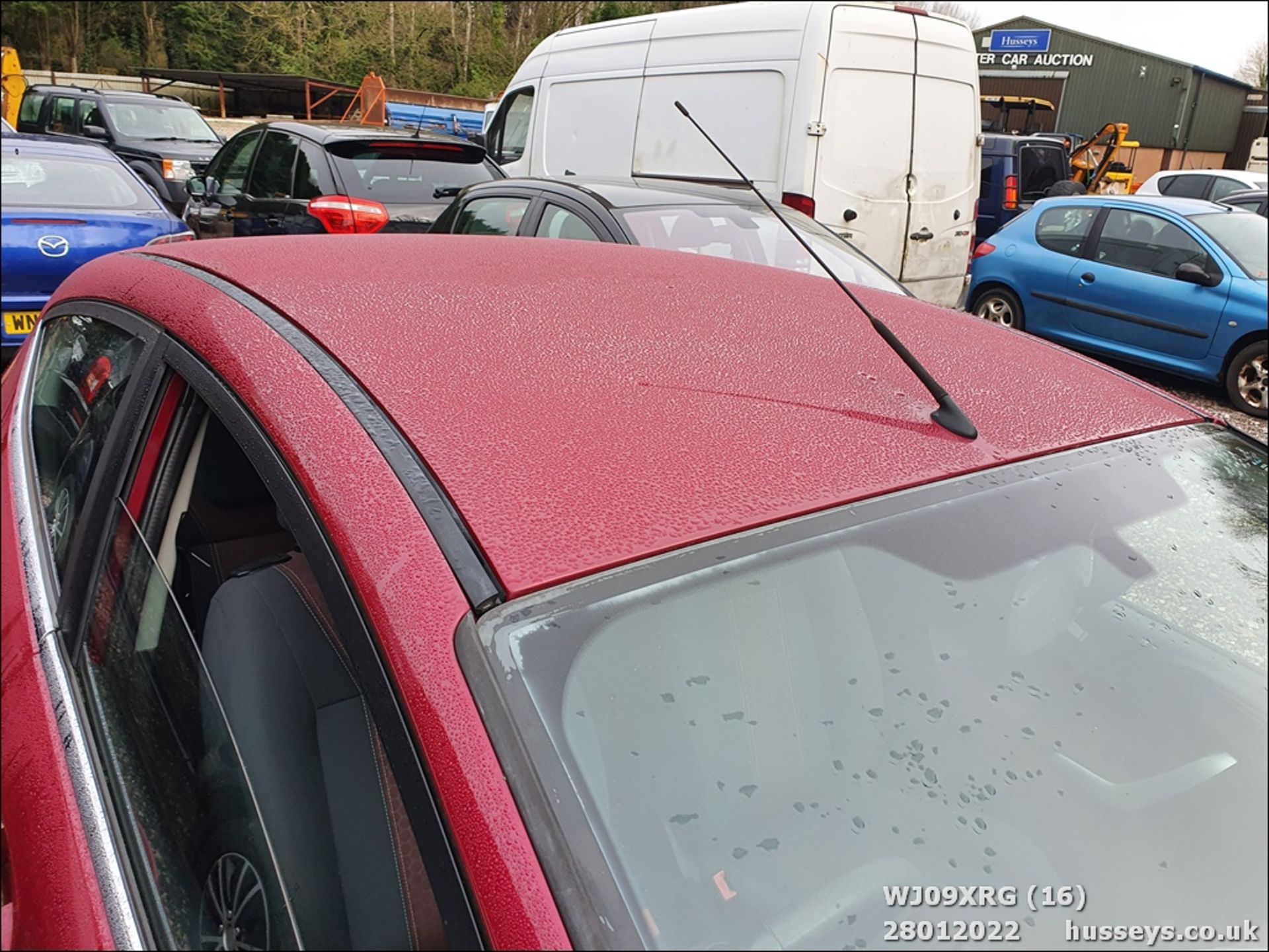 09/09 FORD FIESTA ZETEC 96 - 1388cc 3dr Hatchback (Red, 73k) - Image 17 of 28