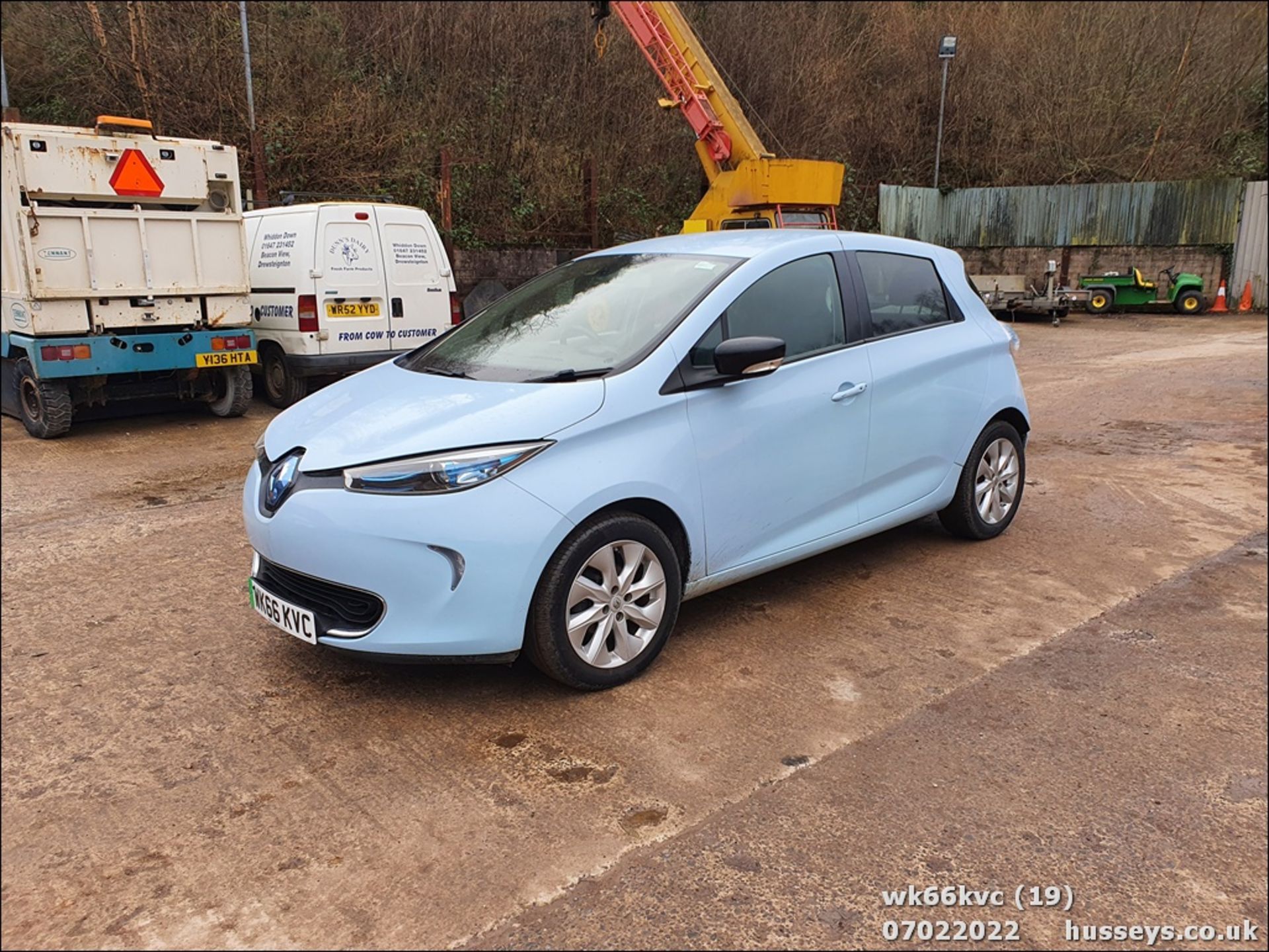 16/66 RENAULT ZOE I DYNAMIQUE NAV AUTO ELECTRIC 3dr Hatchback (Blue, 17k) - Image 19 of 27