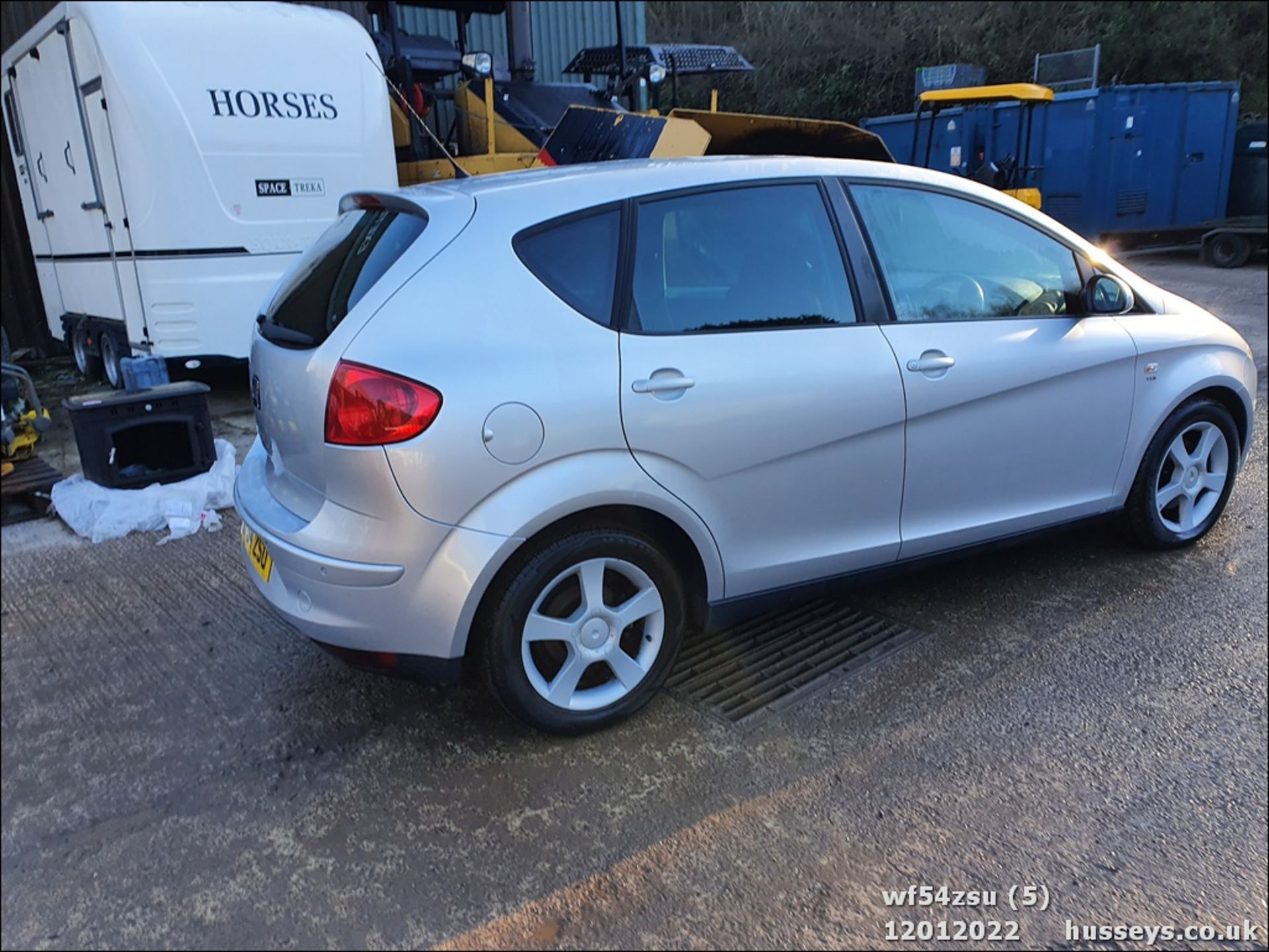 04/54 SEAT ALTEA SPORT TDI - 1968cc 5dr MPV (Grey, 101k) - Image 6 of 33