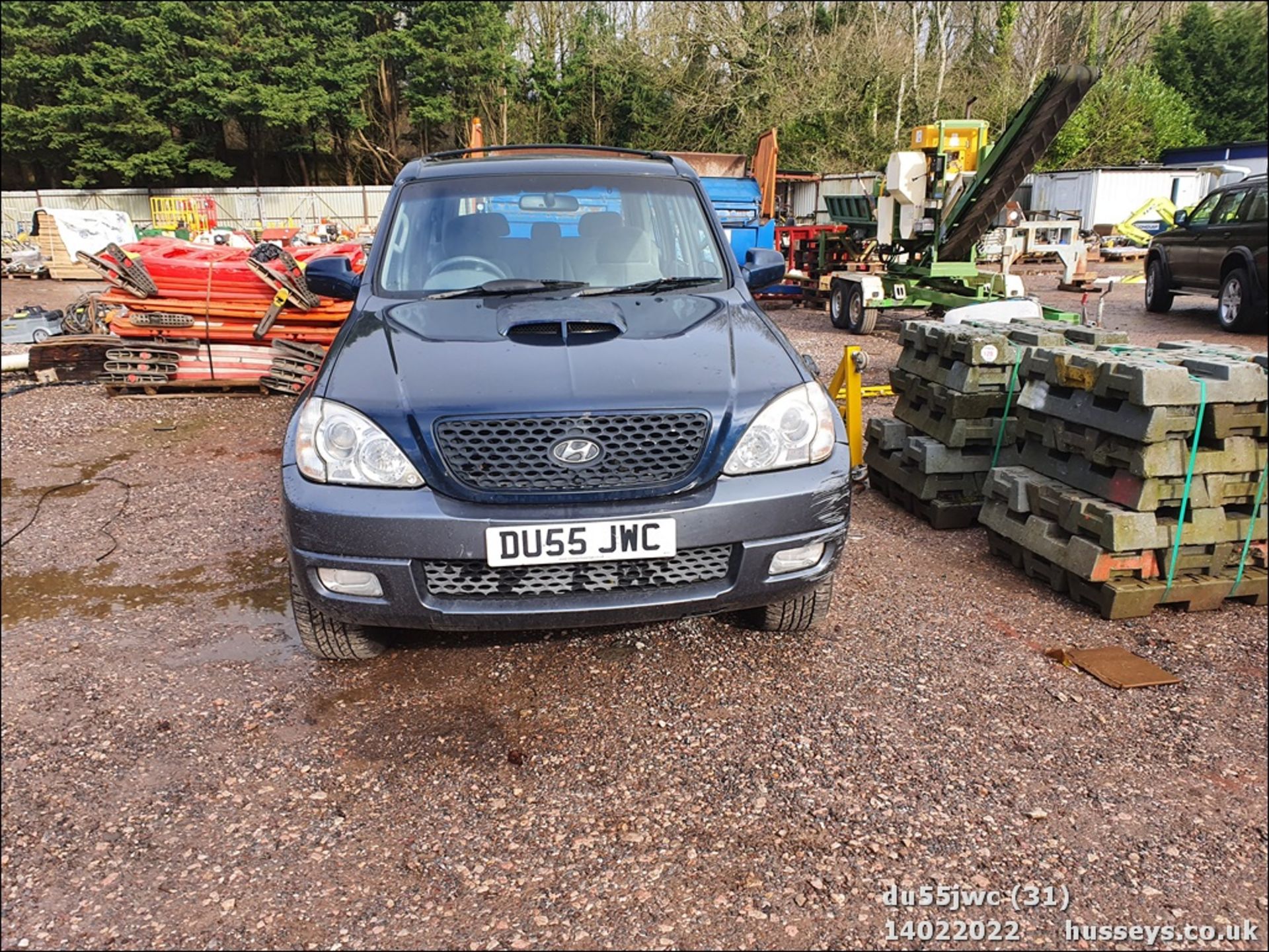 05/55 HYUNDAI TERRACAN CDX CRTD - 2902cc 5dr Estate (Blue) - Image 31 of 32