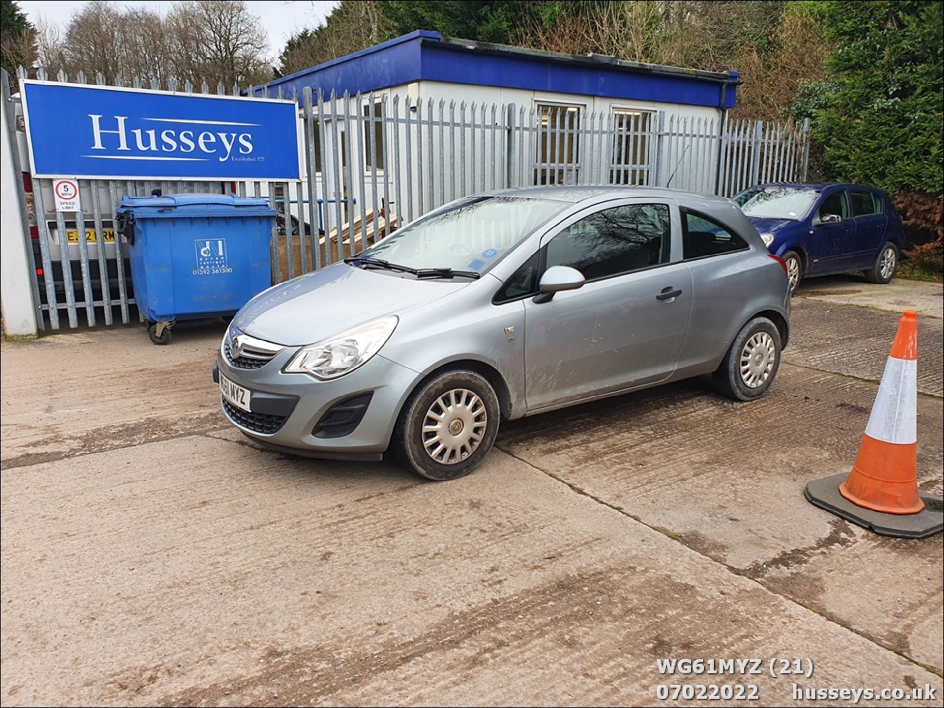 12/61 VAUXHALL CORSA S ECOFLEX - 998cc 3dr Hatchback (Silver, 85k) - Image 22 of 27